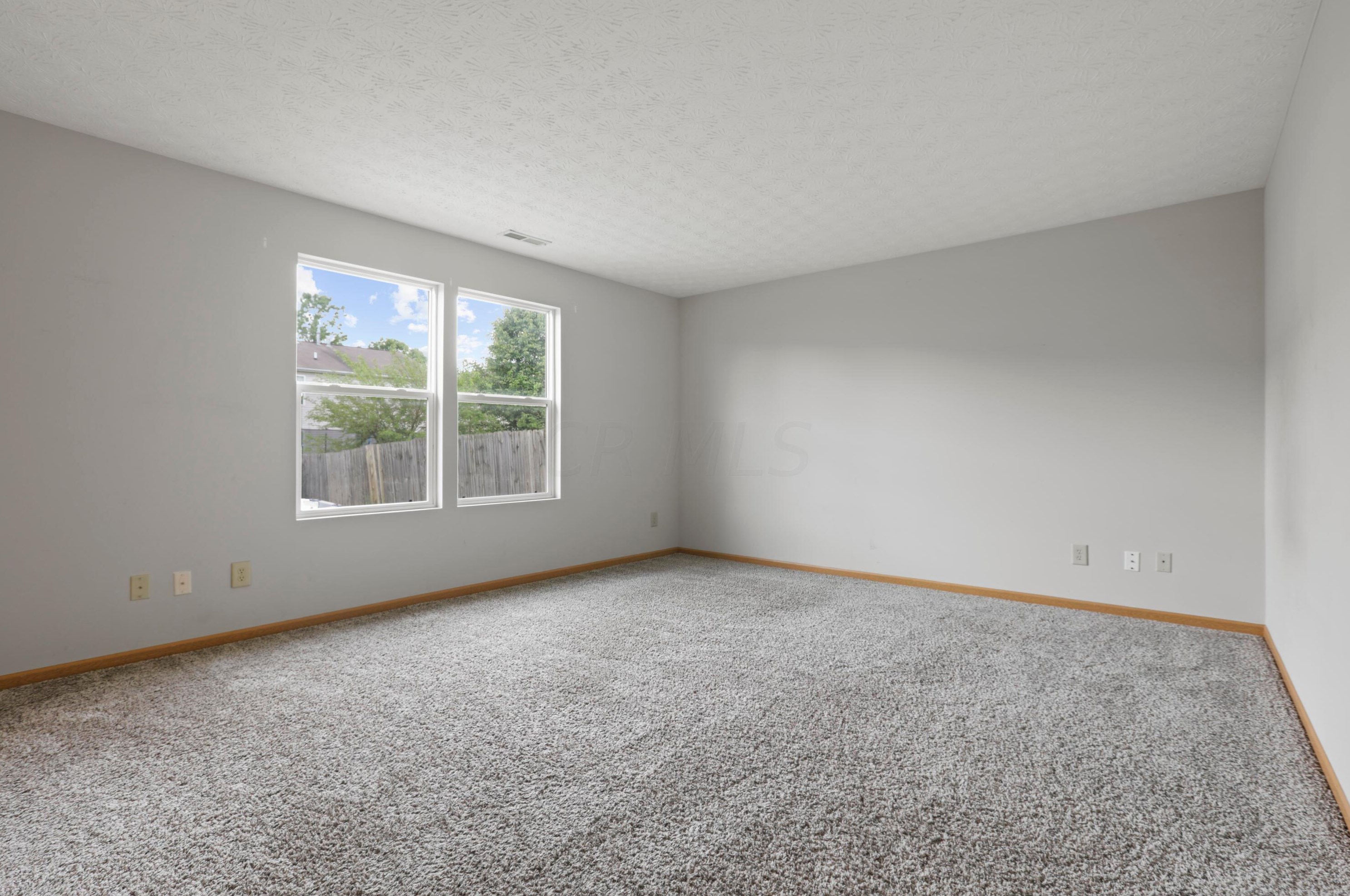 7483 Canal Highlands Blvd, Cnl Wnchstr OH  43110-8088 exterior