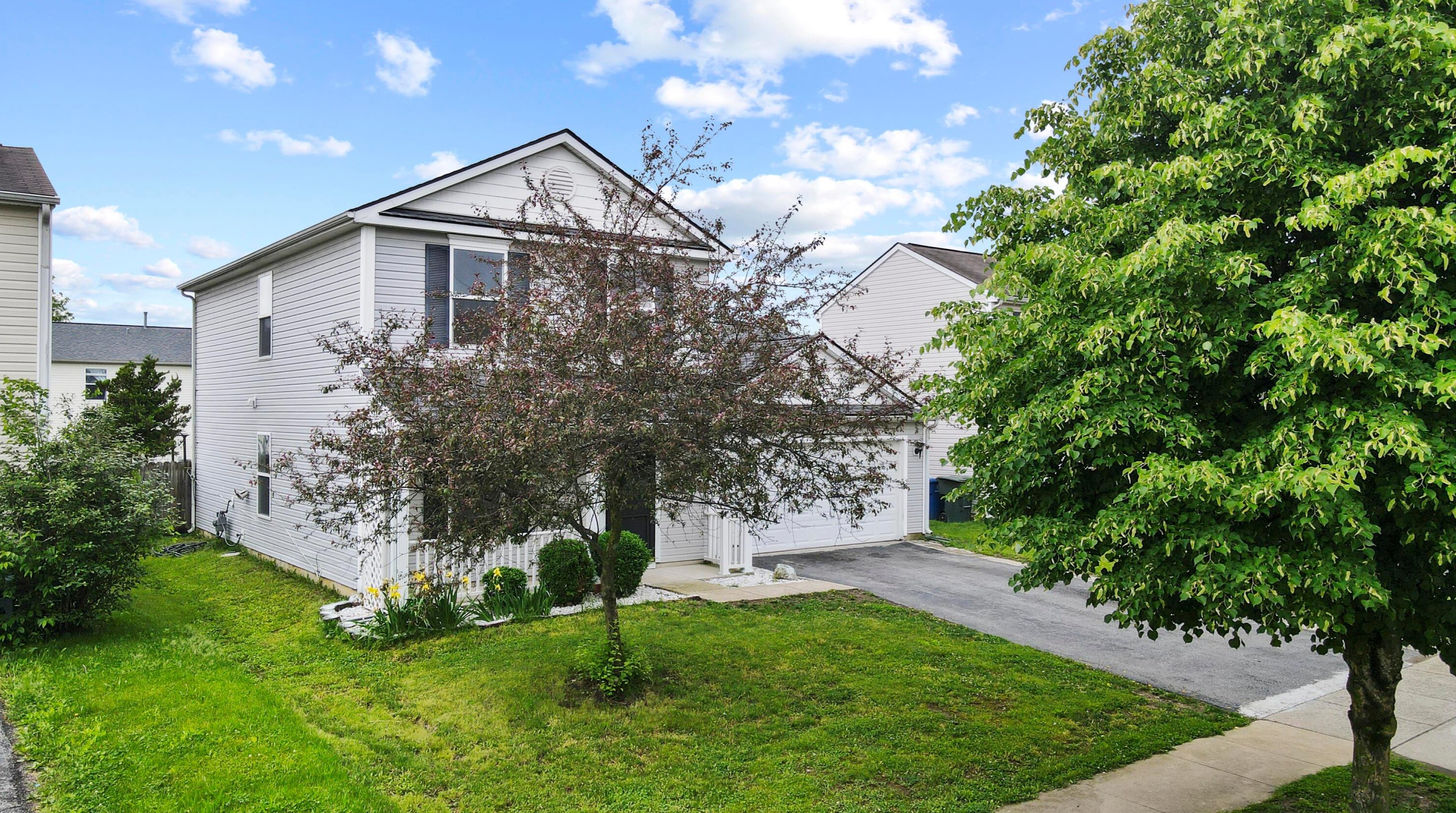 7483 Canal Highlands Blvd, Cnl Wnchstr OH  43110-8088 exterior