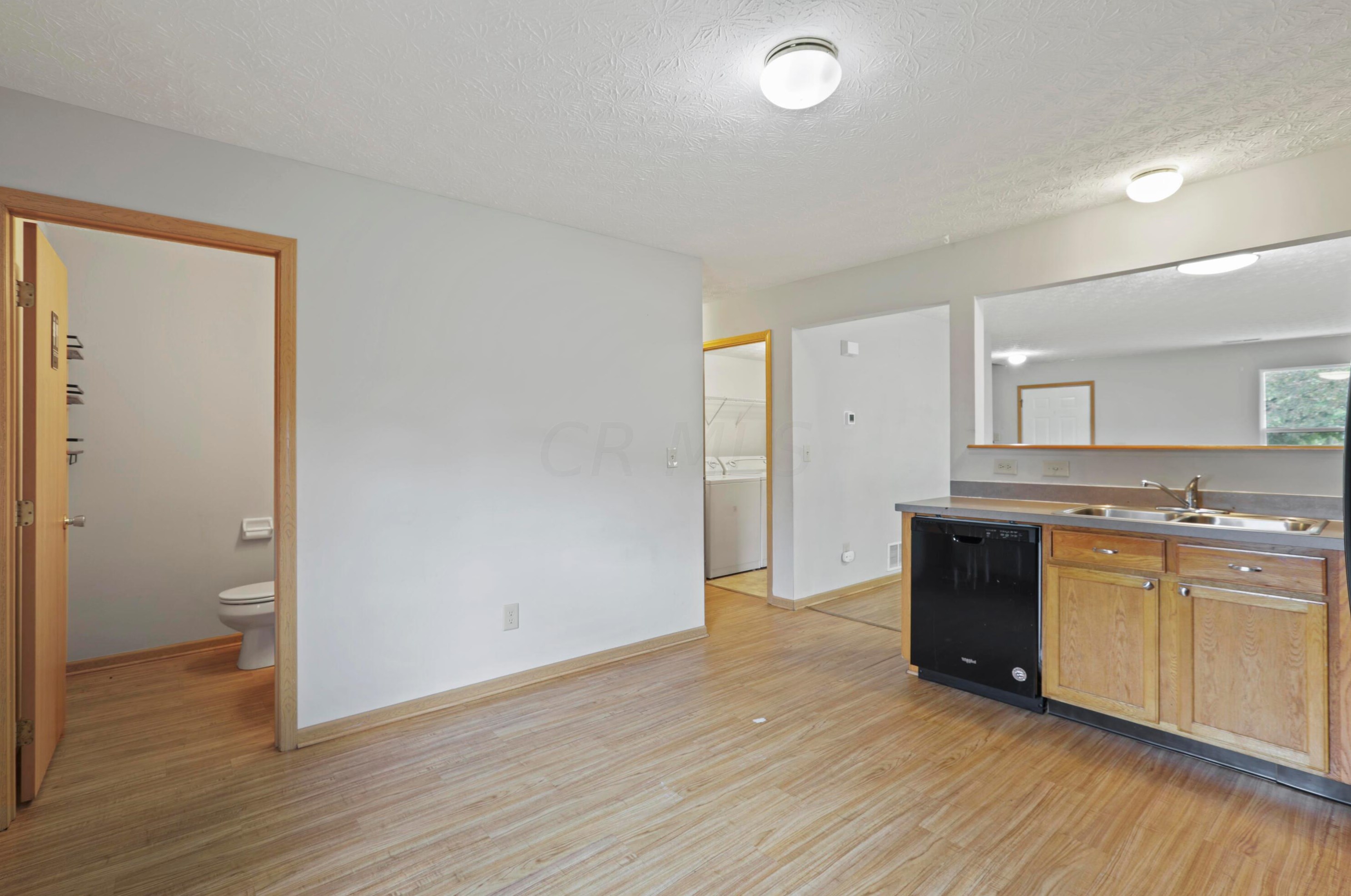 7483 Canal Highlands Blvd, Cnl Wnchstr OH  43110-8088 exterior