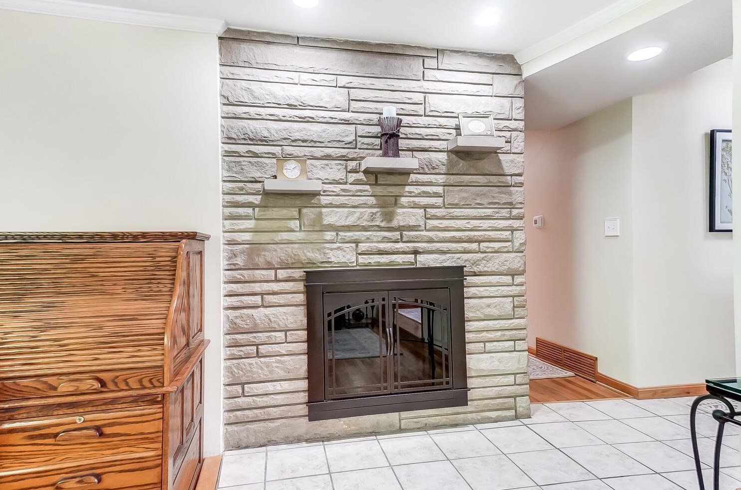 4290 Marland Dr, Columbus OH 43224-1901 exterior