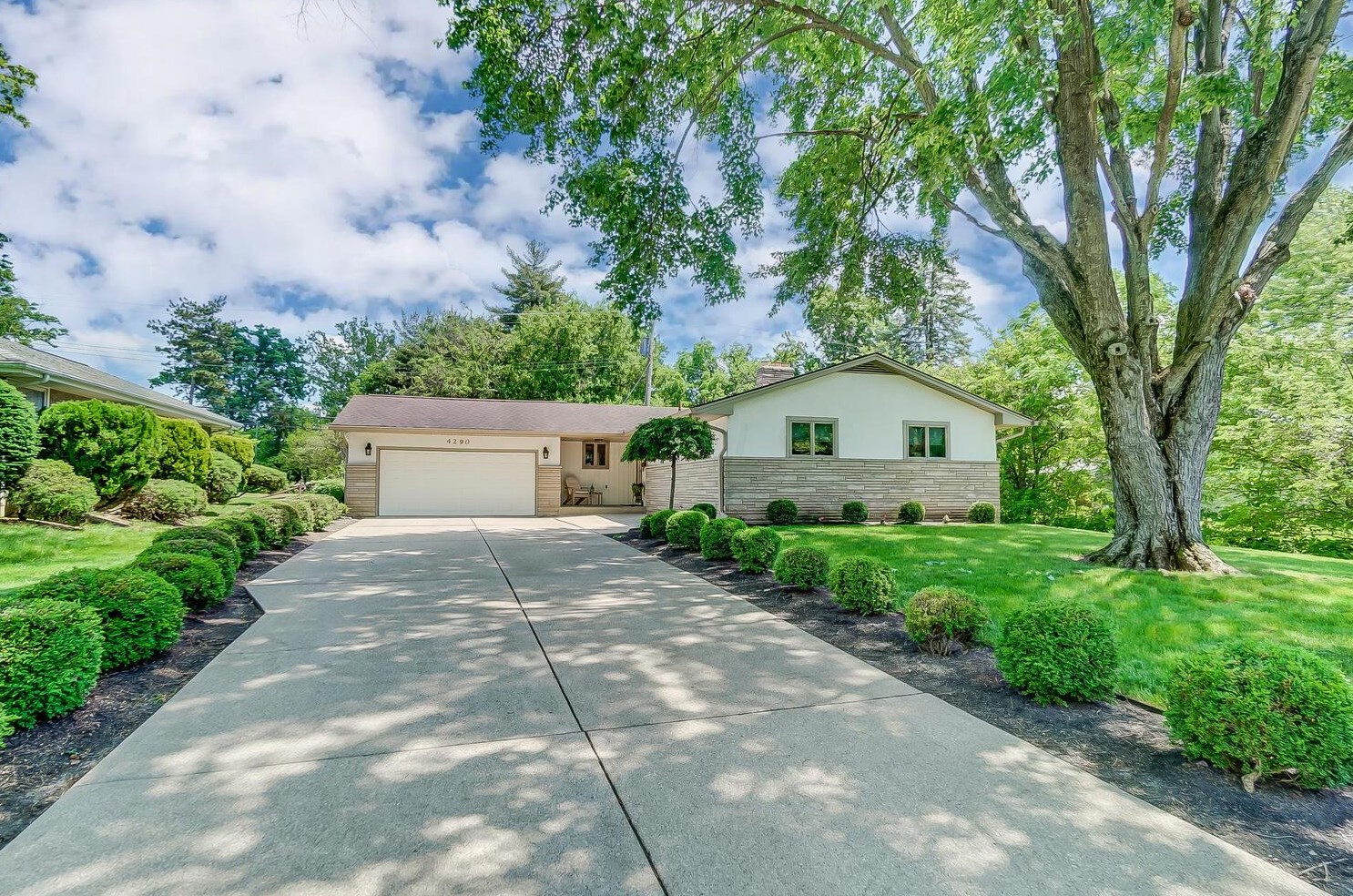 4290 Marland Dr, Columbus OH 43224-1901 exterior