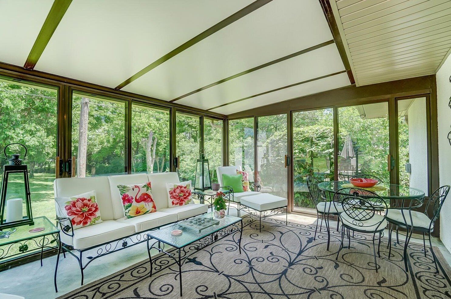 4290 Marland Dr, Columbus OH 43224-1901 exterior