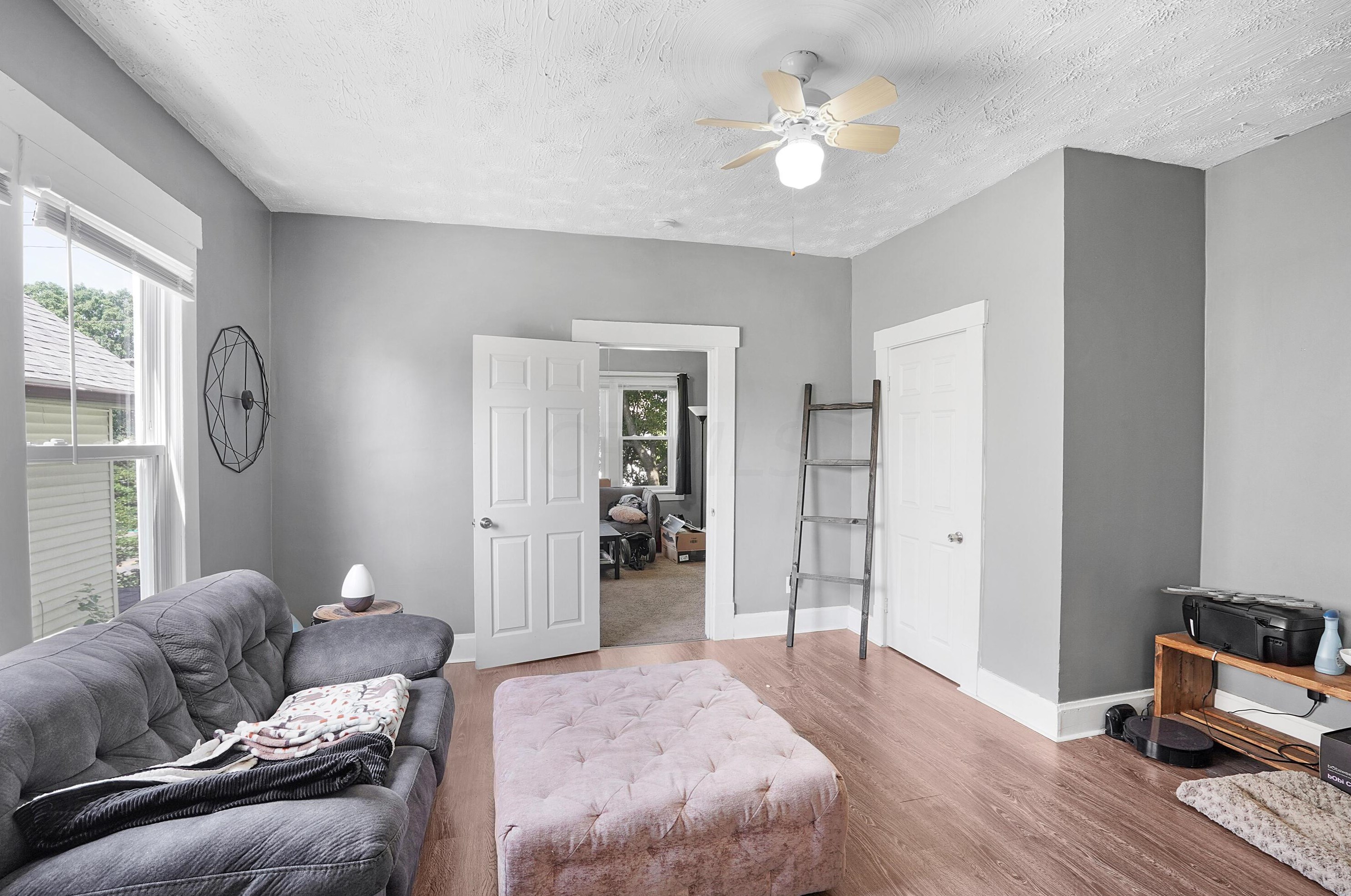 2562 Deming Ave, Columbus OH  43202-2416 exterior