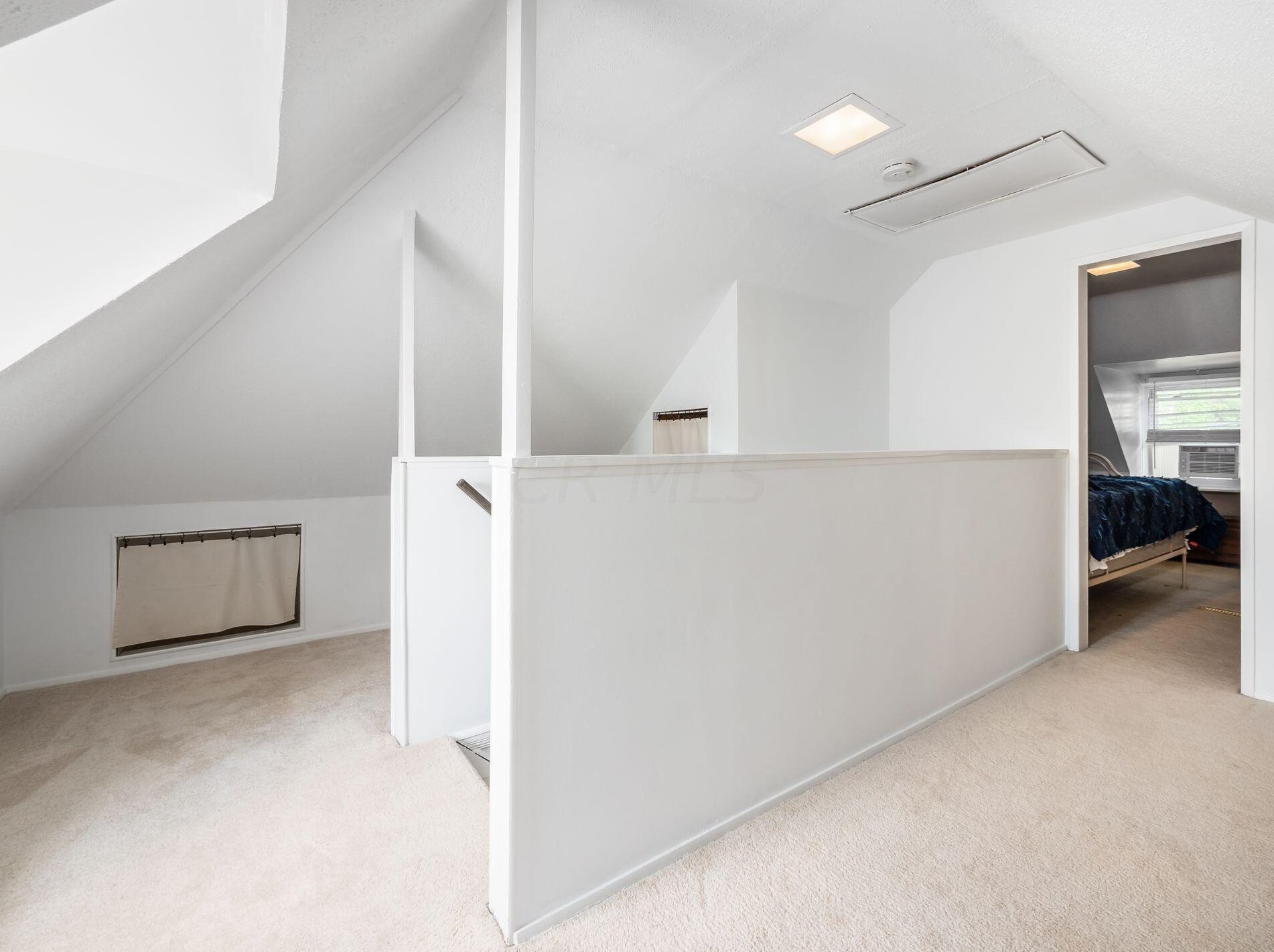 3251 Osceola Dr, Columbus OH 43224-4077 exterior