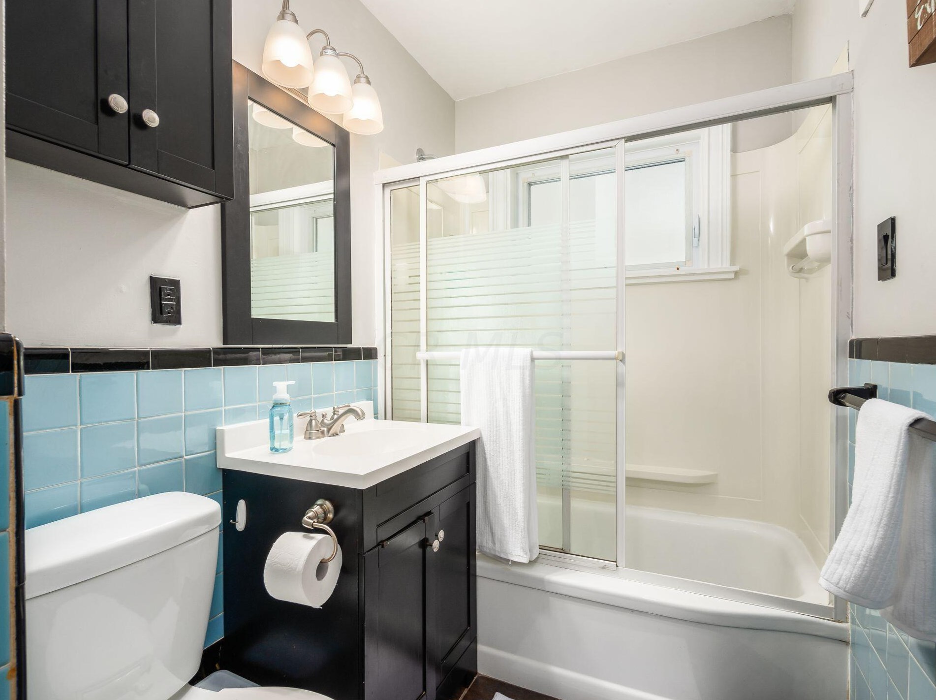 3251 Osceola Dr, Columbus OH 43224-4077 exterior