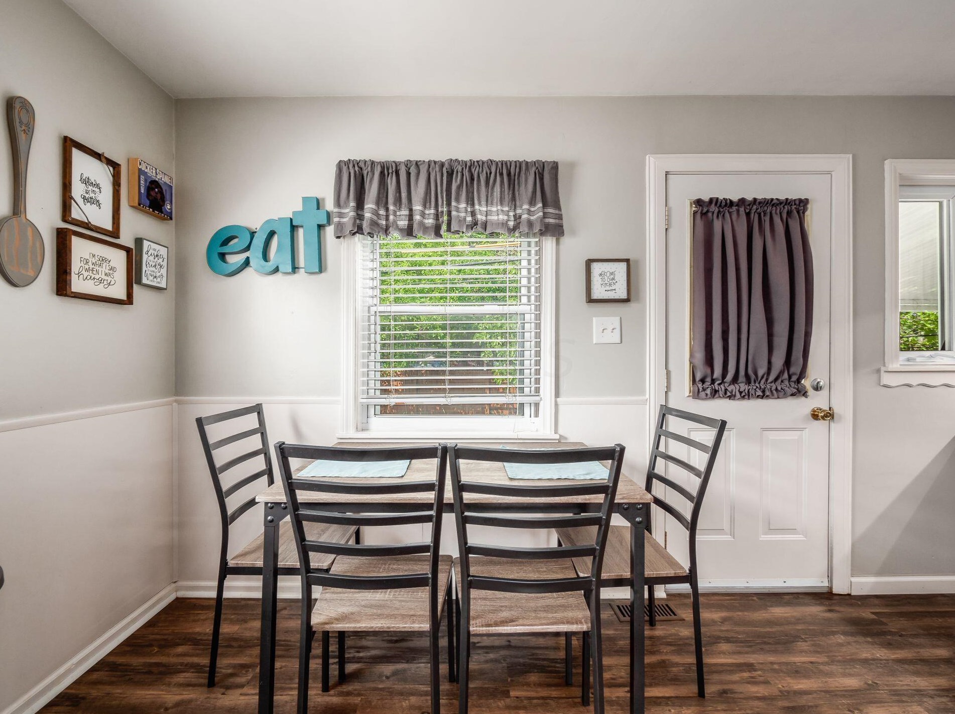 3251 Osceola Dr, Columbus OH 43224-4077 exterior