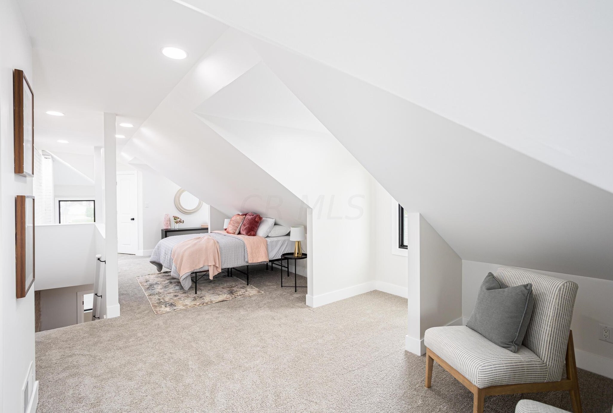 251 Miami Ave, Columbus OH 43203-1866 exterior