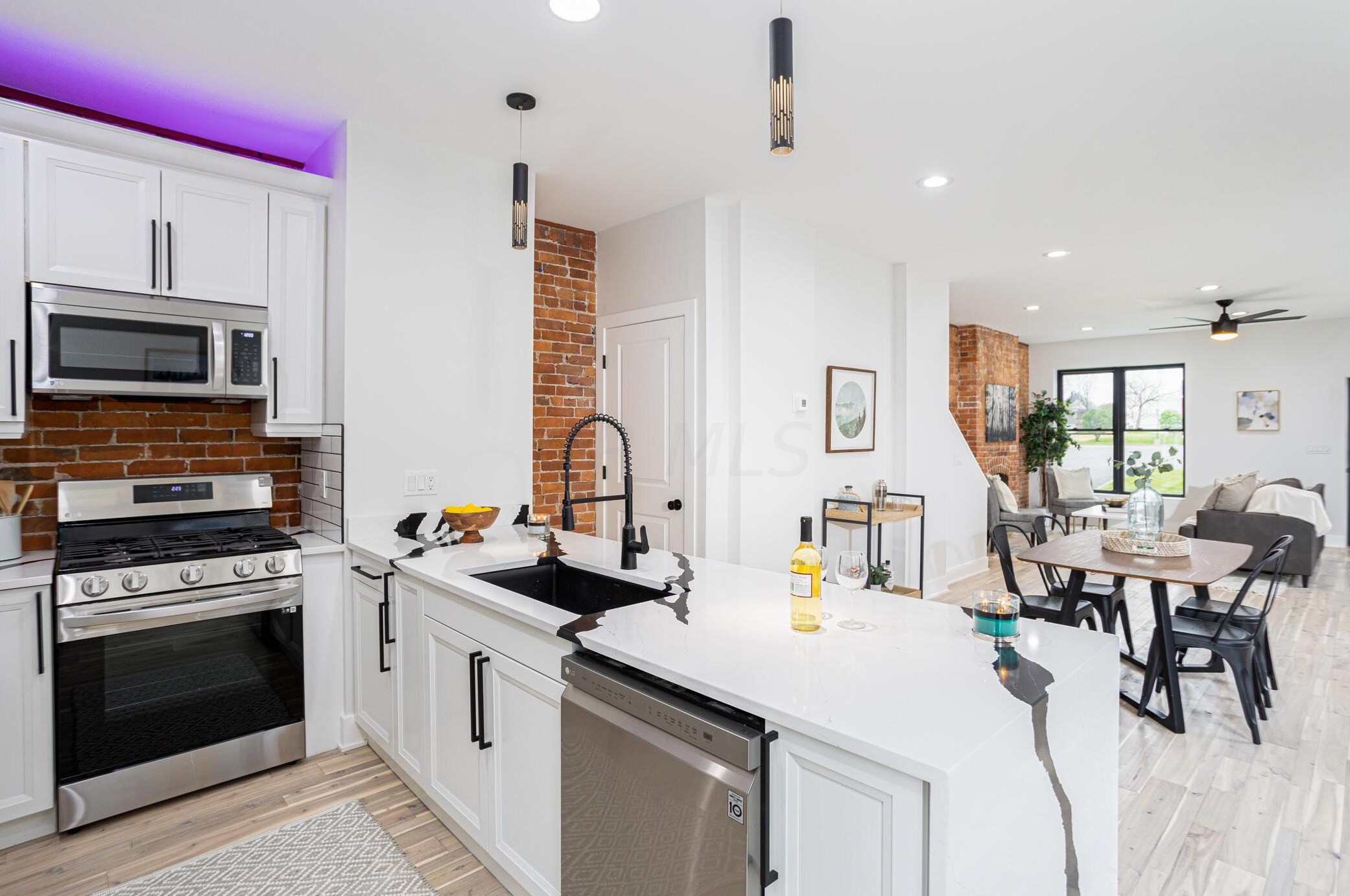 251 Miami Ave, Columbus OH 43203-1866 exterior