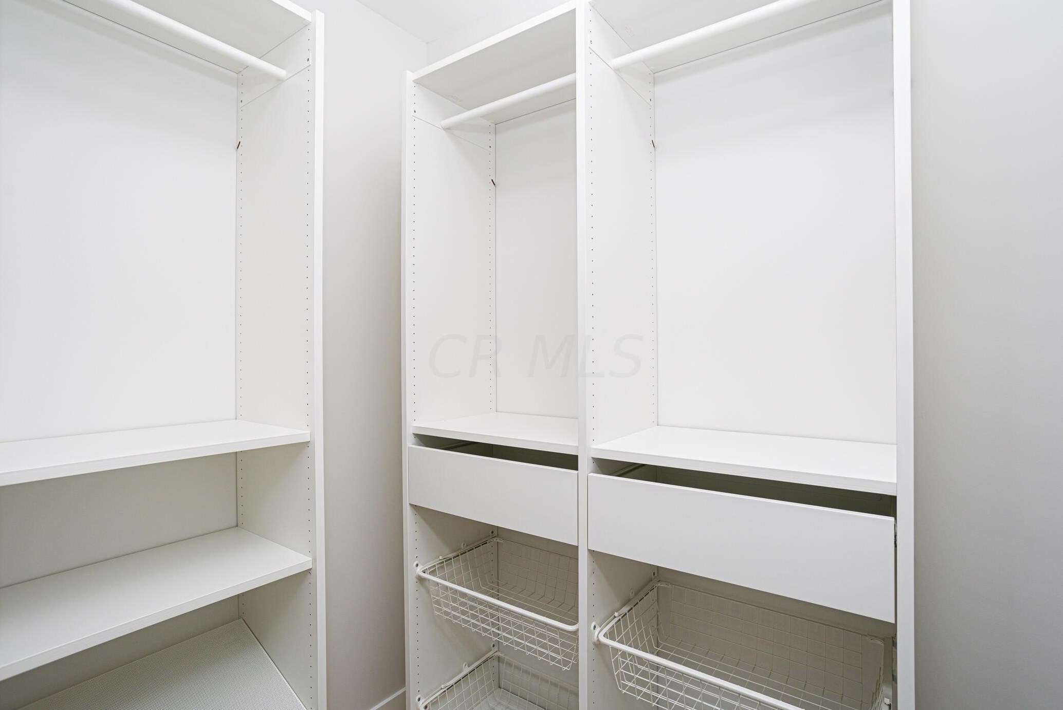 251 Miami Ave, Columbus OH 43203-1866 exterior