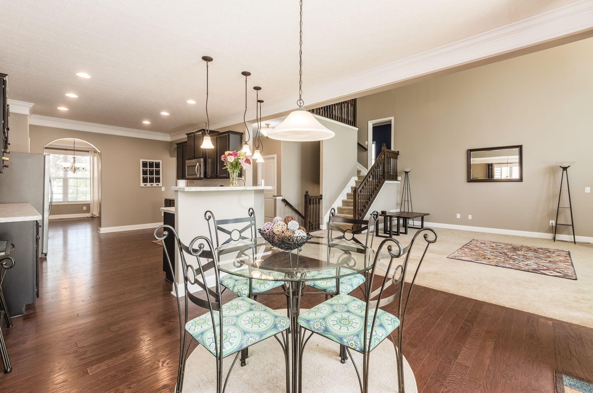 6061 Baumeister Dr, Hilliard OH 43026-6703 exterior