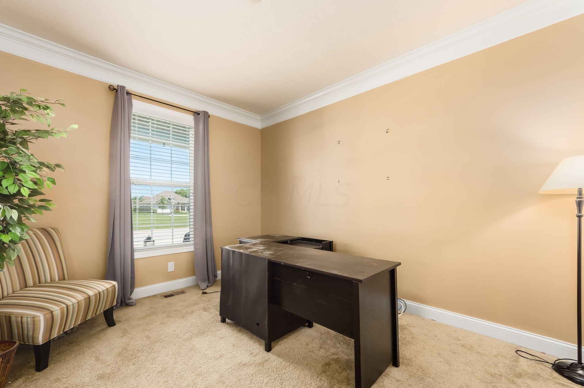 6061 Baumeister Dr, Hilliard OH 43026-6703 exterior