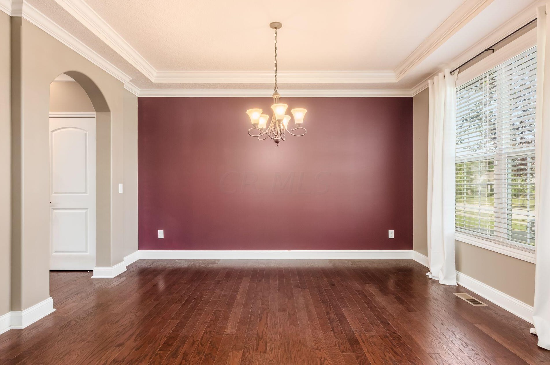 6061 Baumeister Dr, Hilliard OH 43026-6703 exterior