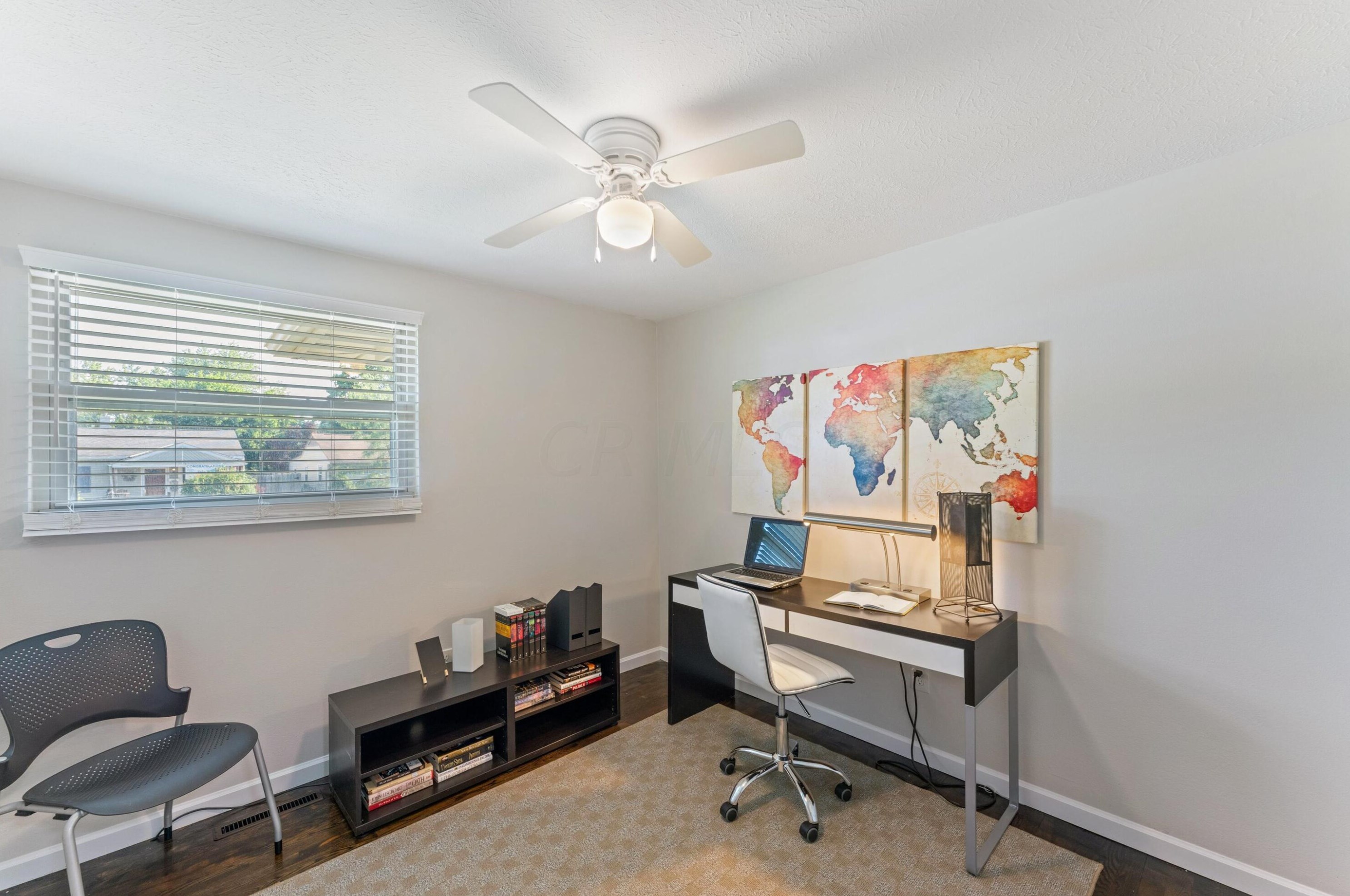 1061 Strimple Ave, Columbus OH 43229-5046 exterior