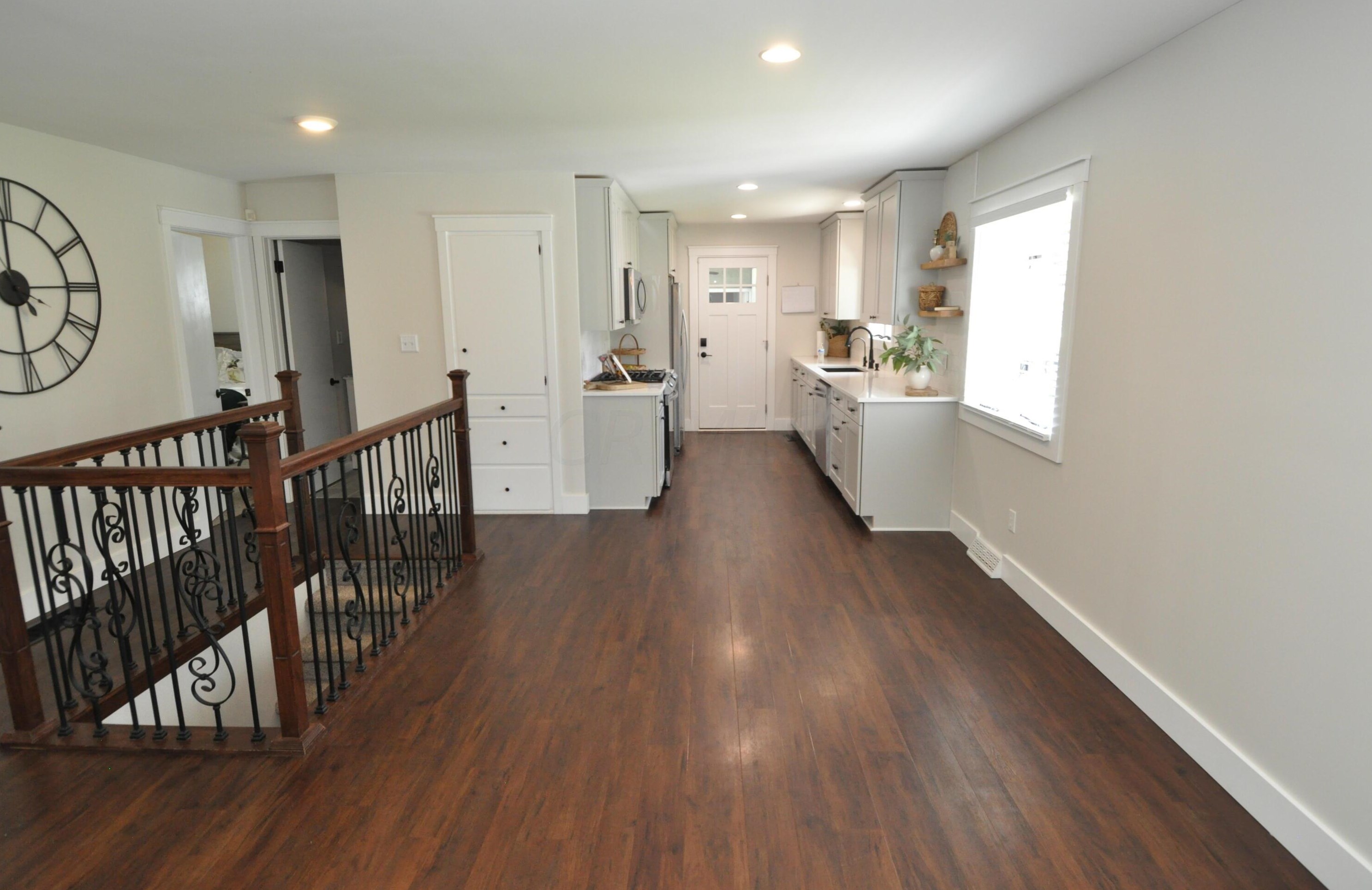 1470 Demorest Rd, Columbus OH 43204-1241 exterior