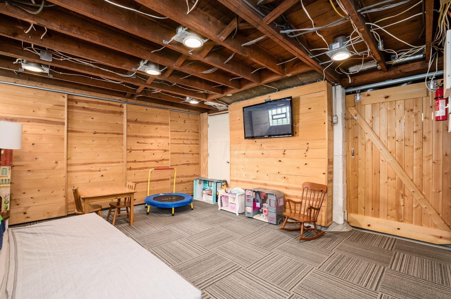 532 Milford Ave, Columbus OH 43202-1370 exterior