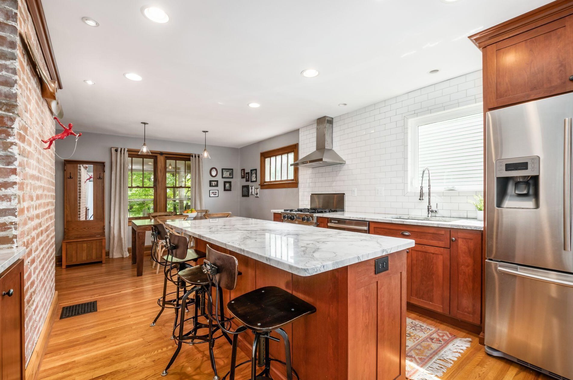 532 Milford Ave, Columbus OH 43202-1370 exterior