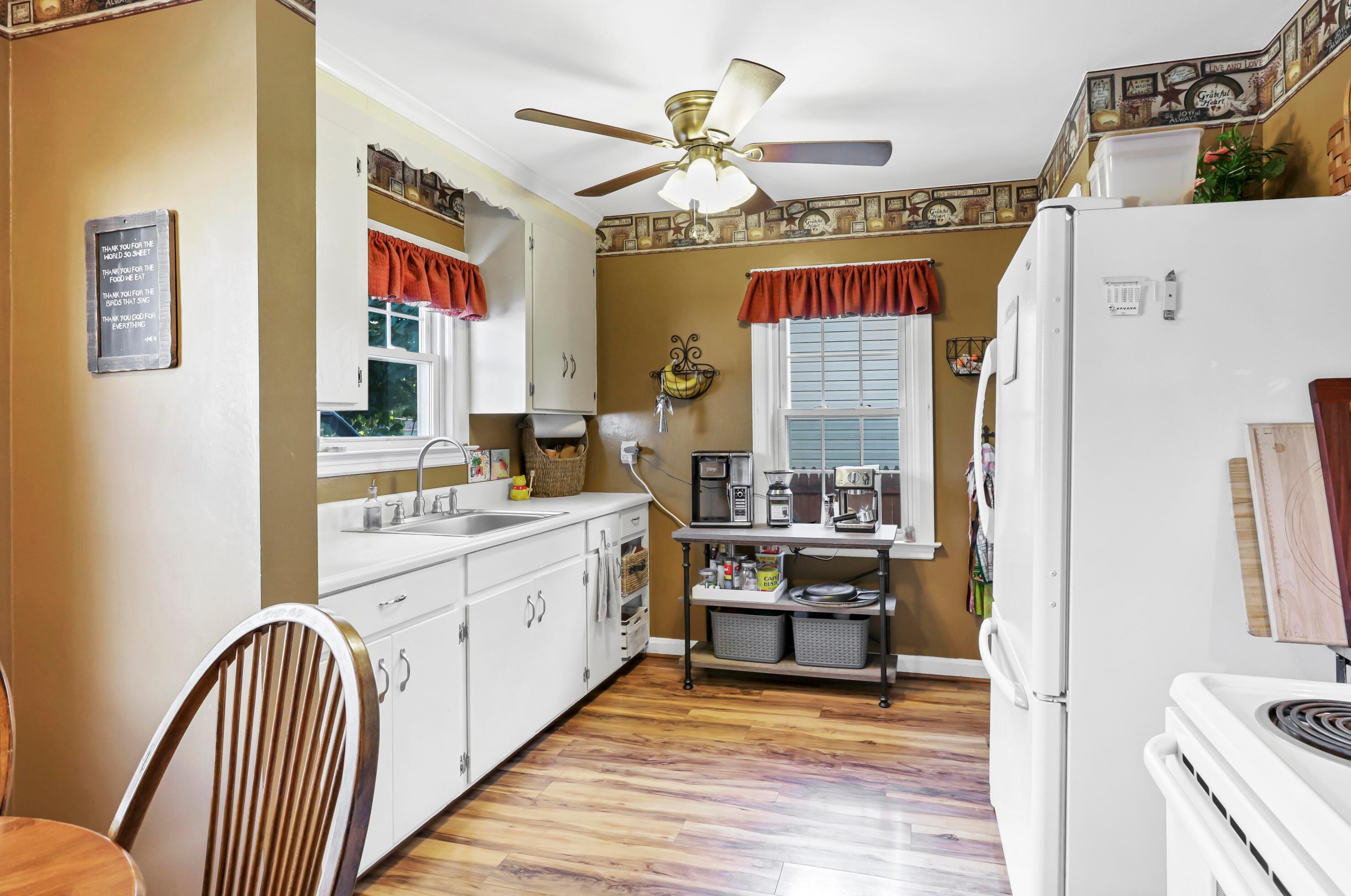 1407 Wheeling St, Lancaster OH 43130-3708 exterior