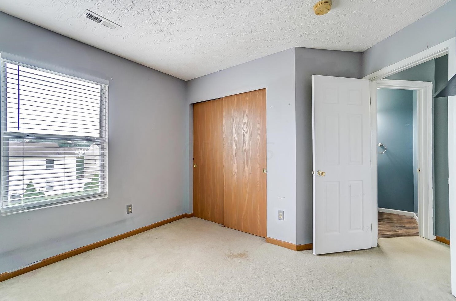 4671 Galecrest Dr, Columbus OH 43207-8761 exterior