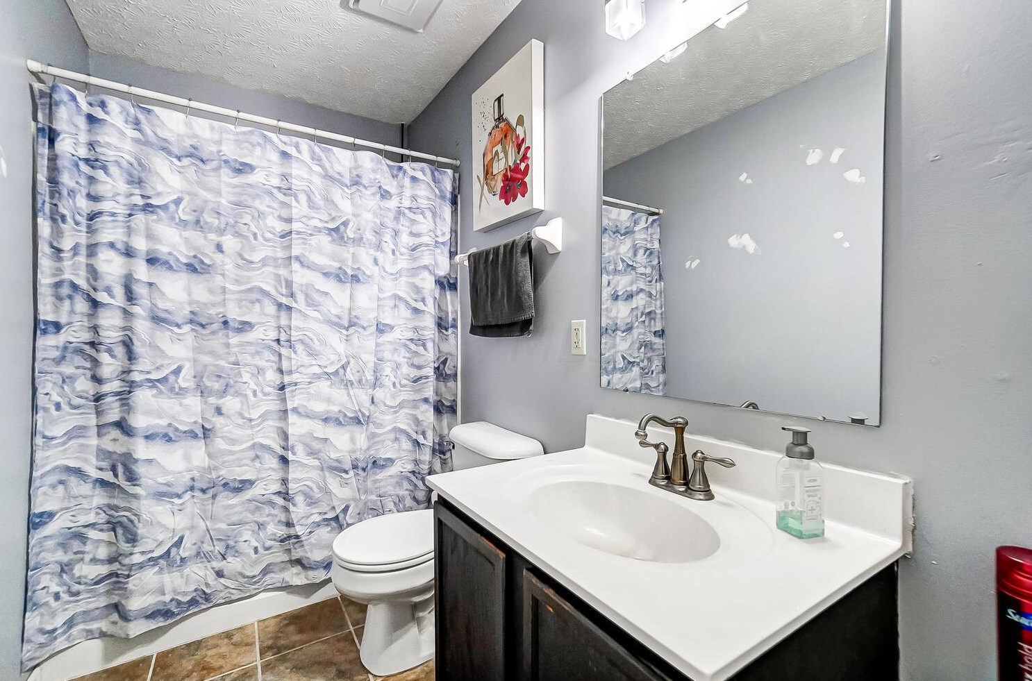 4671 Galecrest Dr, Columbus OH 43207-8761 exterior