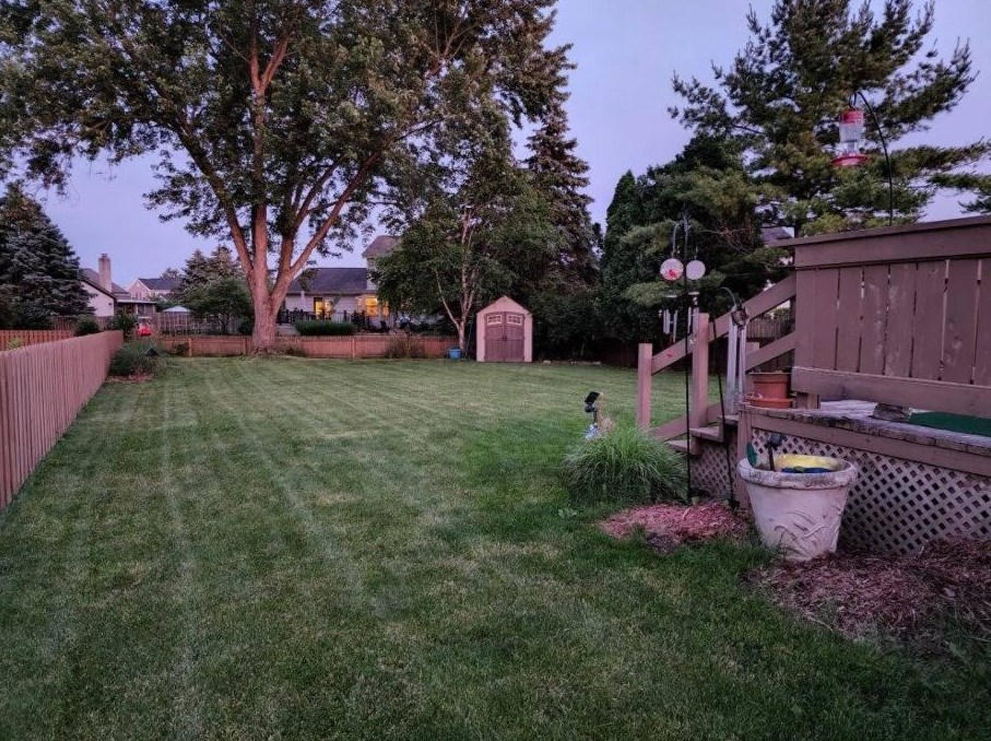 5574 Marita Ln, Columbus OH 43235-7120 exterior