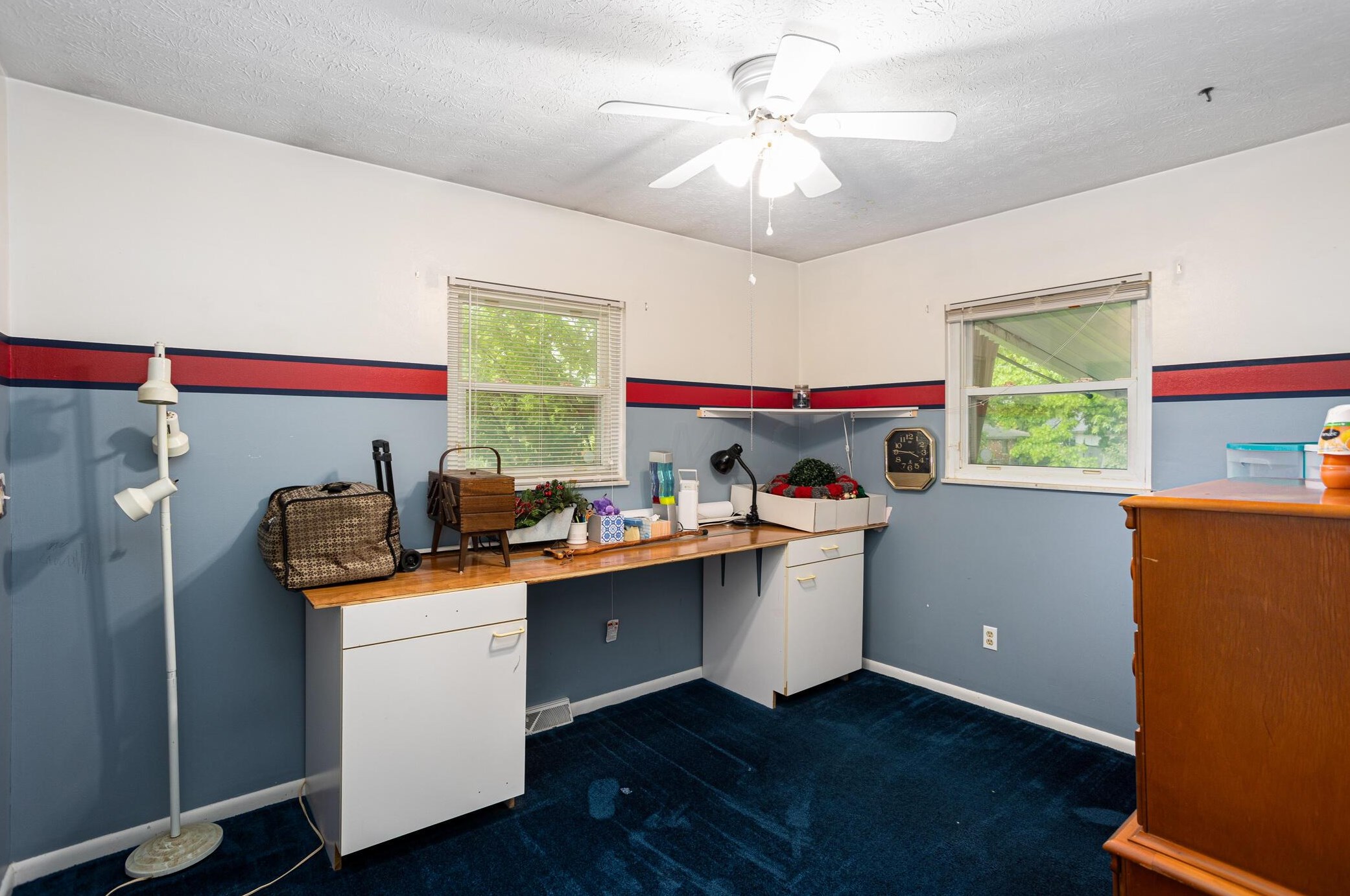 5538 Aqua St, Columbus OH 43229-3918 exterior