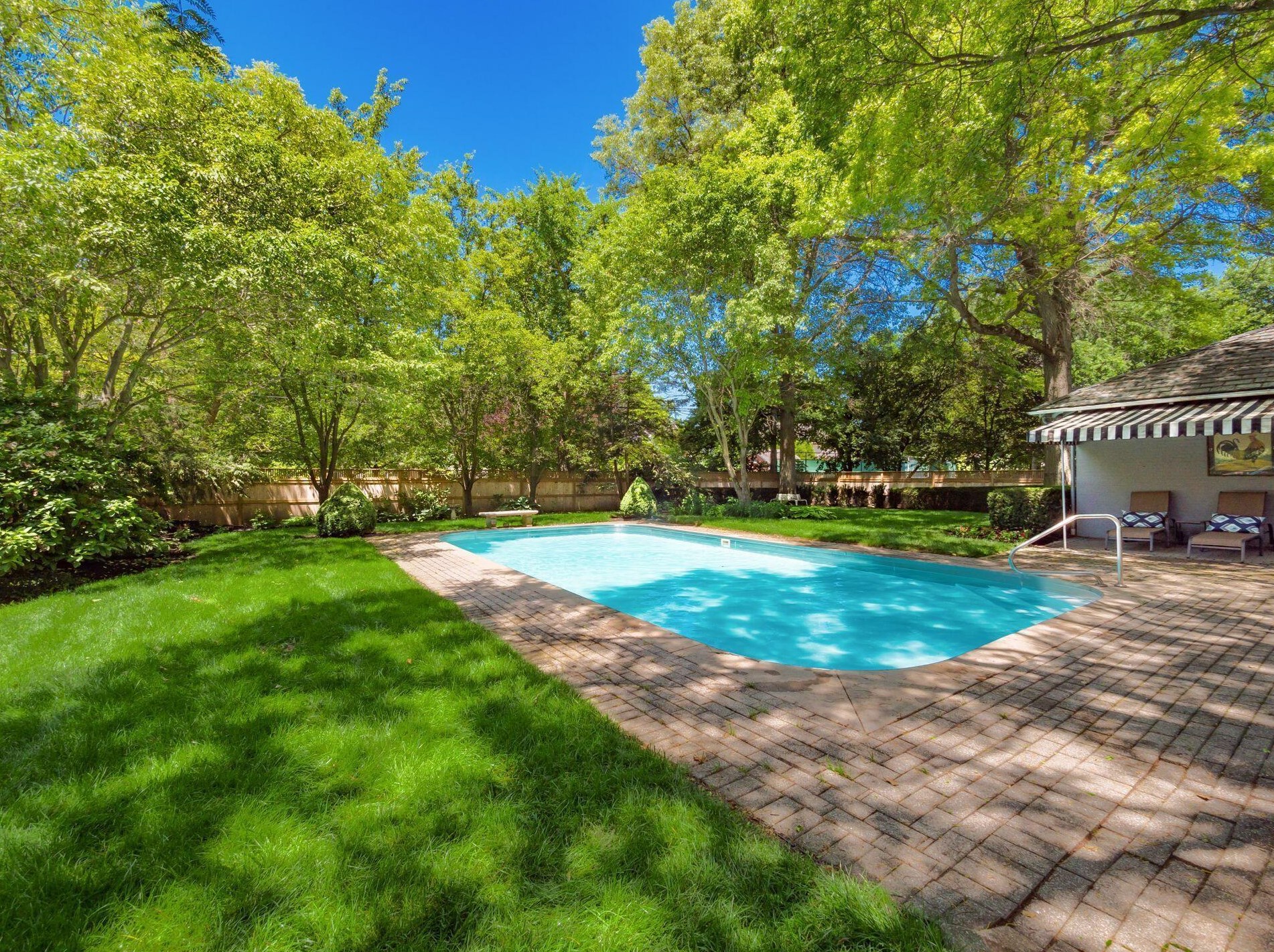 137 Columbia Ave, Columbus OH 43209-1414 exterior