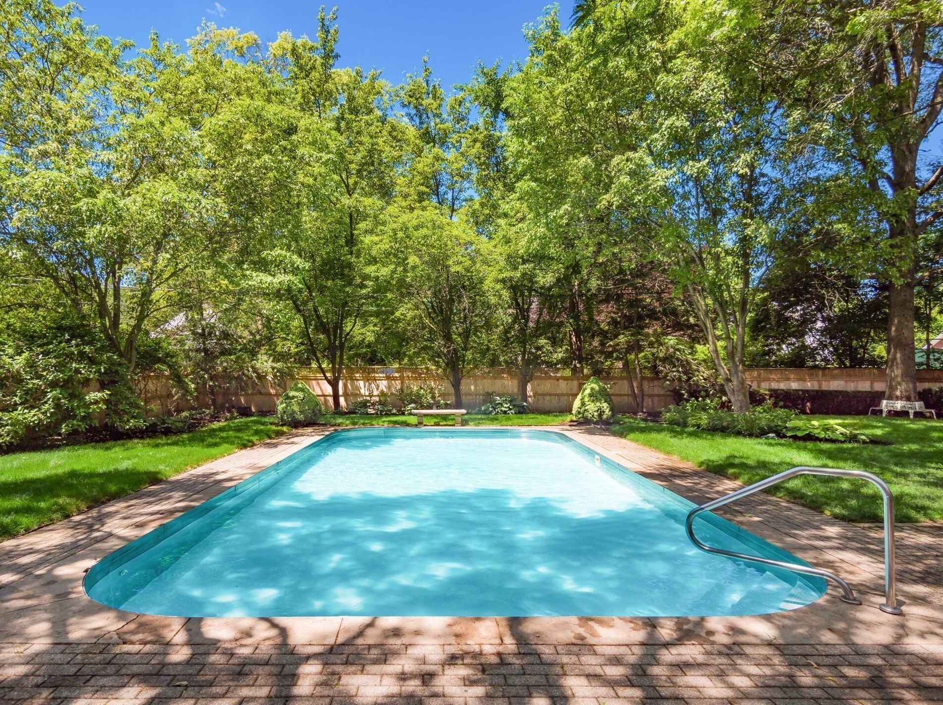 137 Columbia Ave, Columbus OH 43209-1414 exterior