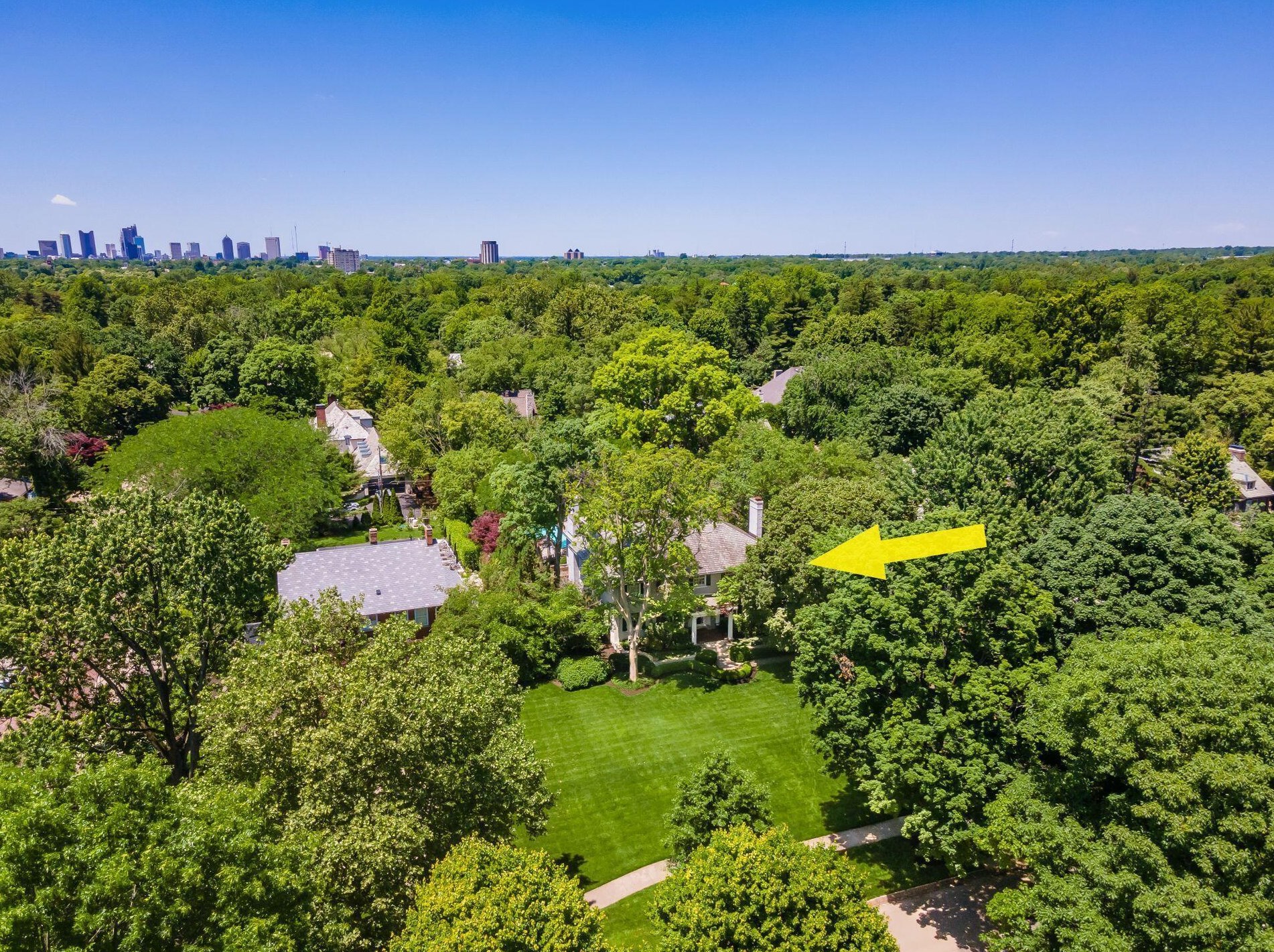 137 Columbia Ave, Columbus OH 43209-1414 exterior