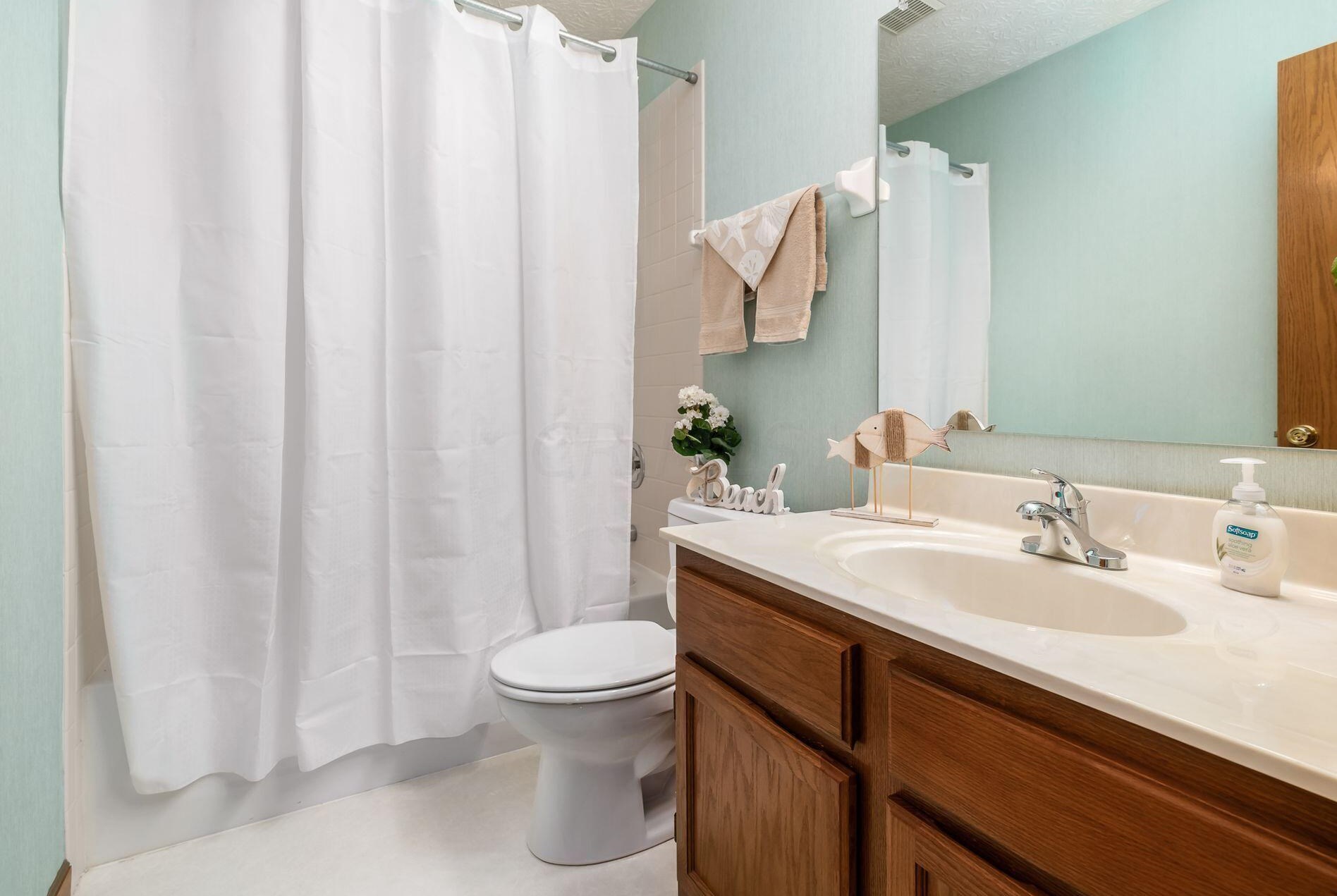 506 Ginger Pl, Columbus OH exterior