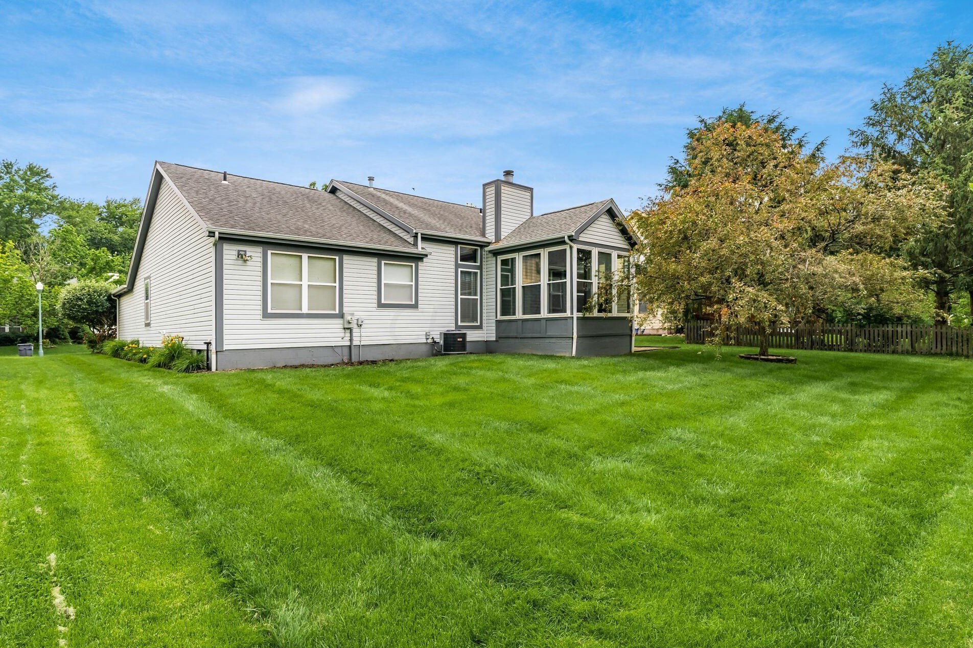 506 Ginger Pl, Columbus OH exterior