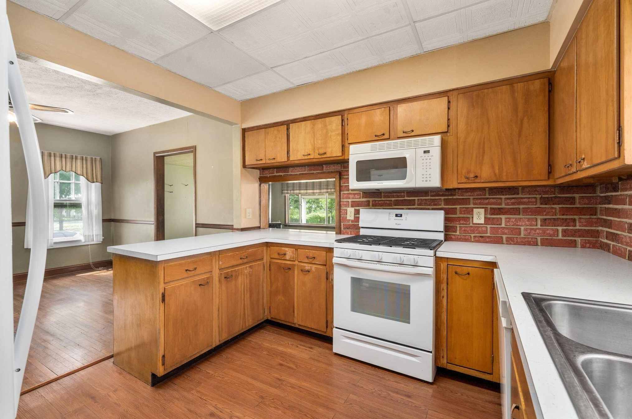 1330 Mulford Rd, Columbus OH 43212-3511 exterior