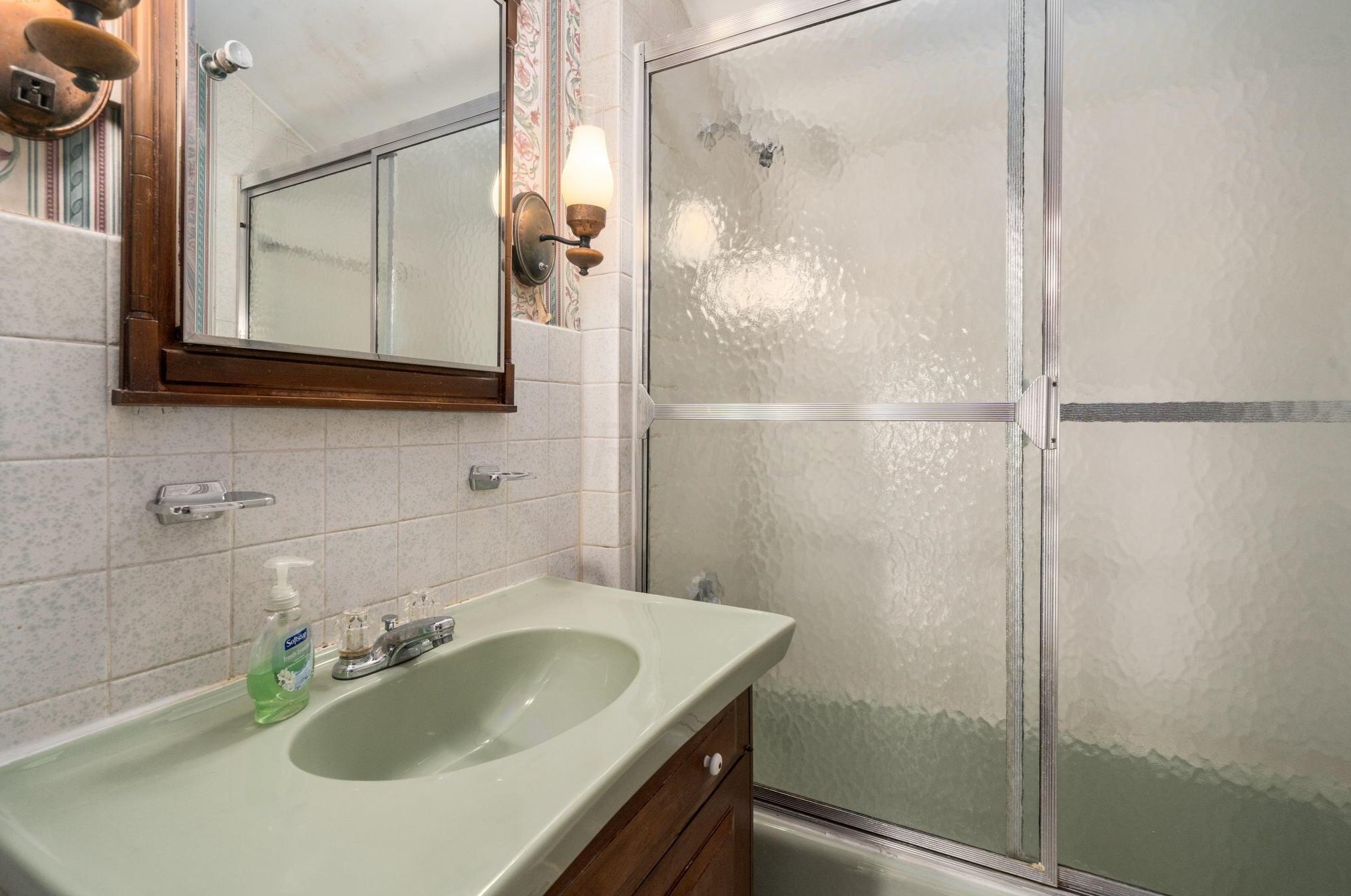 1330 Mulford Rd, Columbus OH 43212-3511 exterior