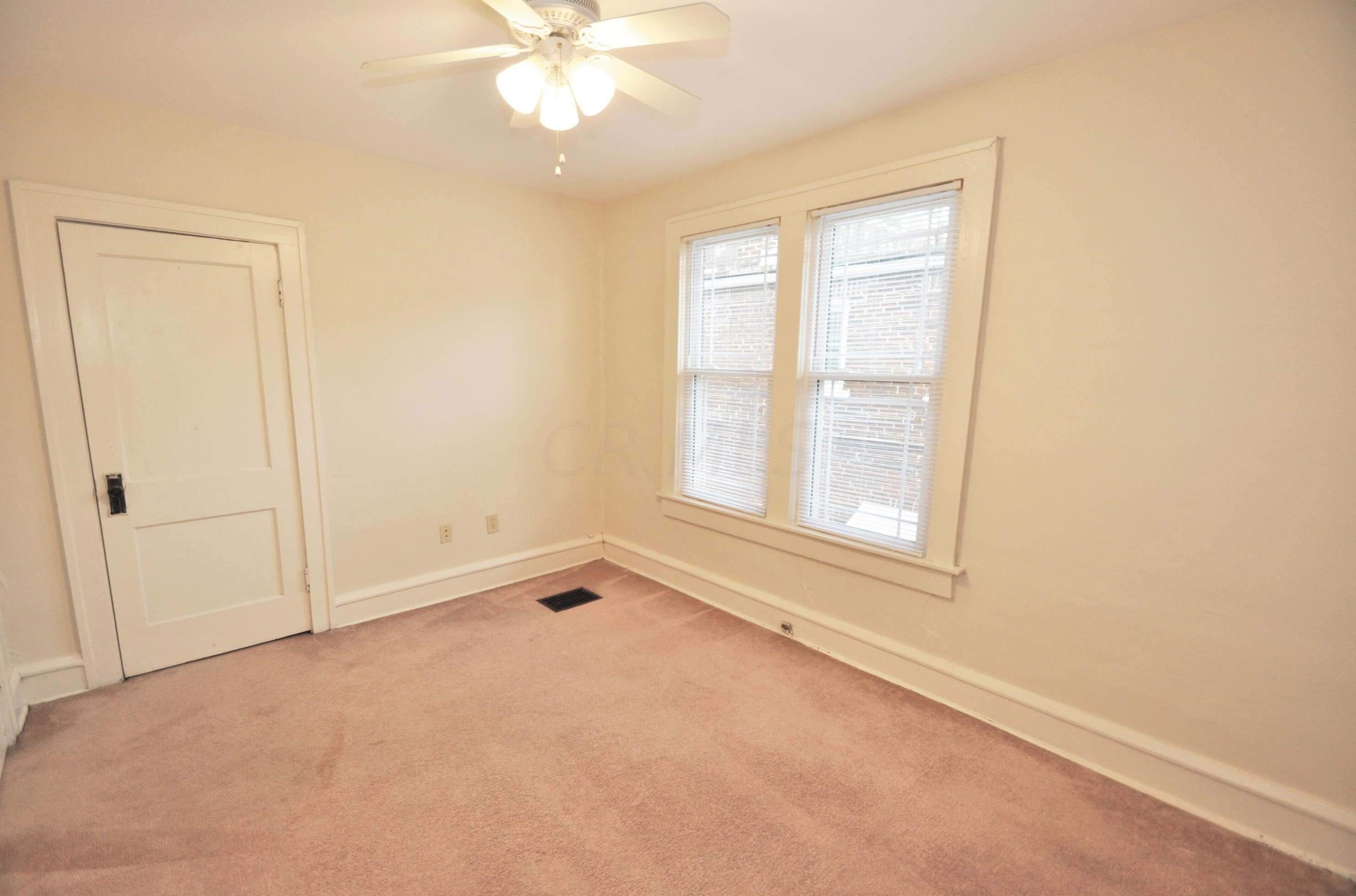 104 10th Ave, Columbus OH 43201-2007 exterior