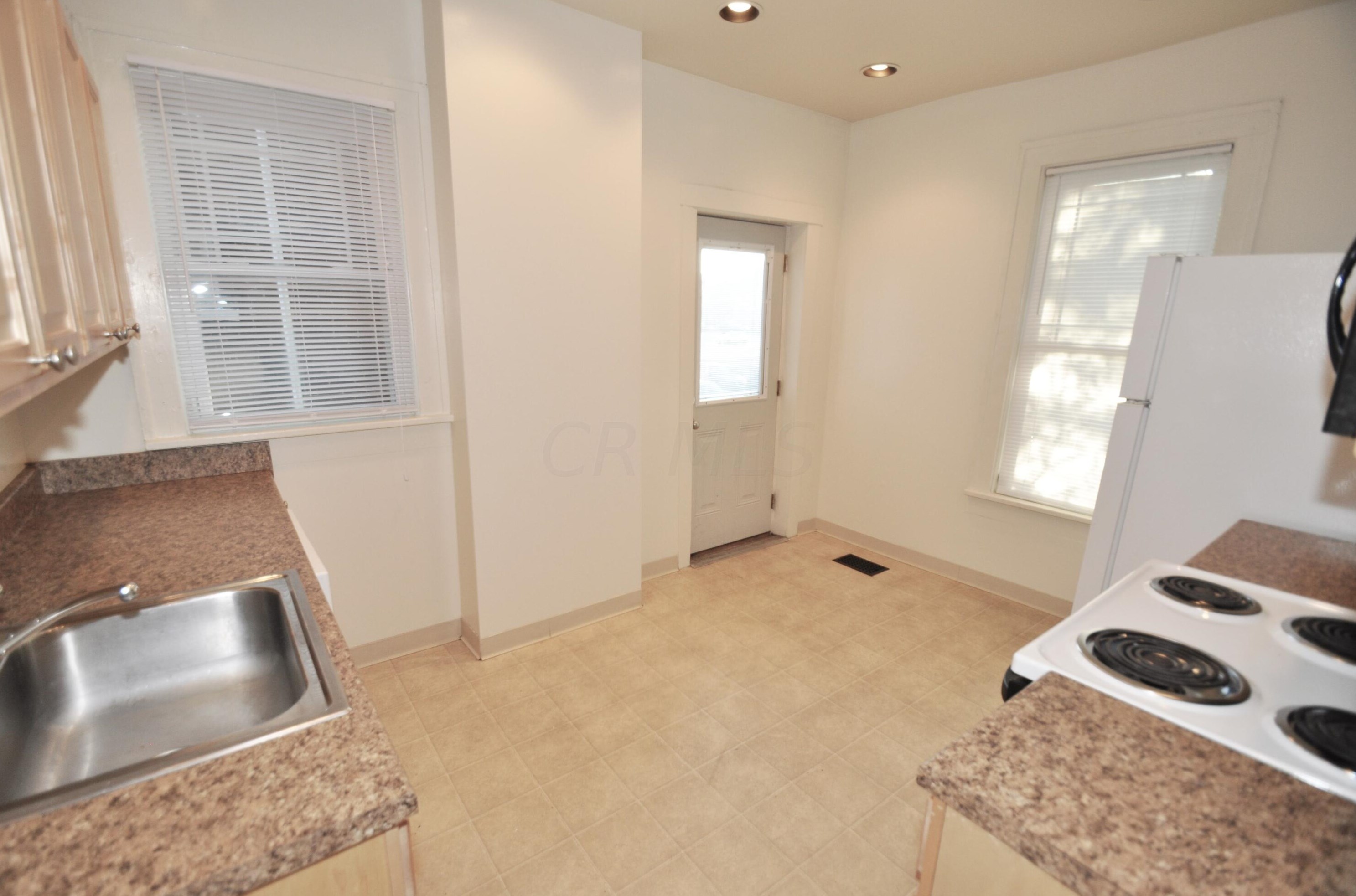 104 10th Ave, Columbus OH 43201-2007 exterior