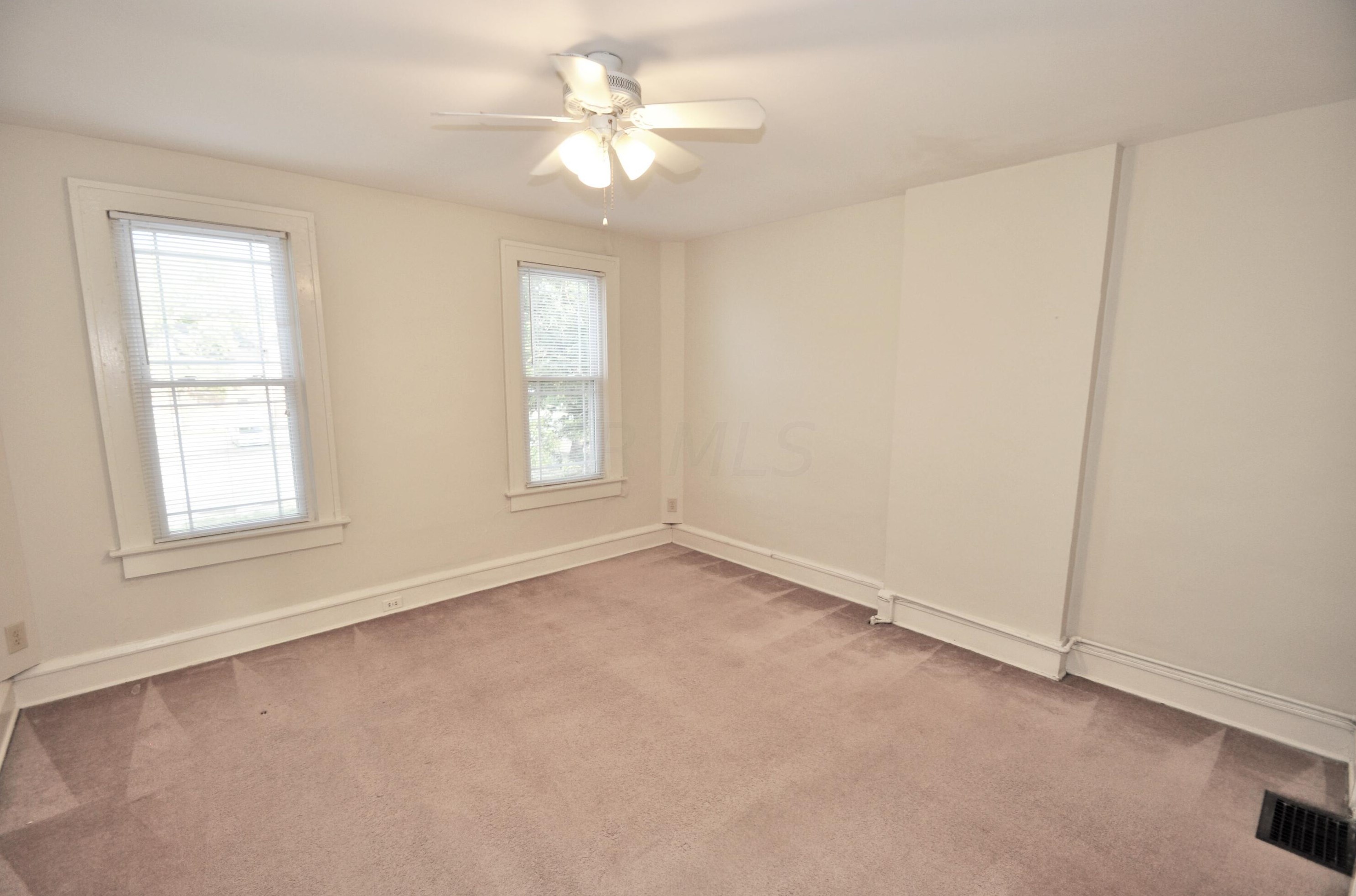 104 10th Ave, Columbus OH 43201-2007 exterior