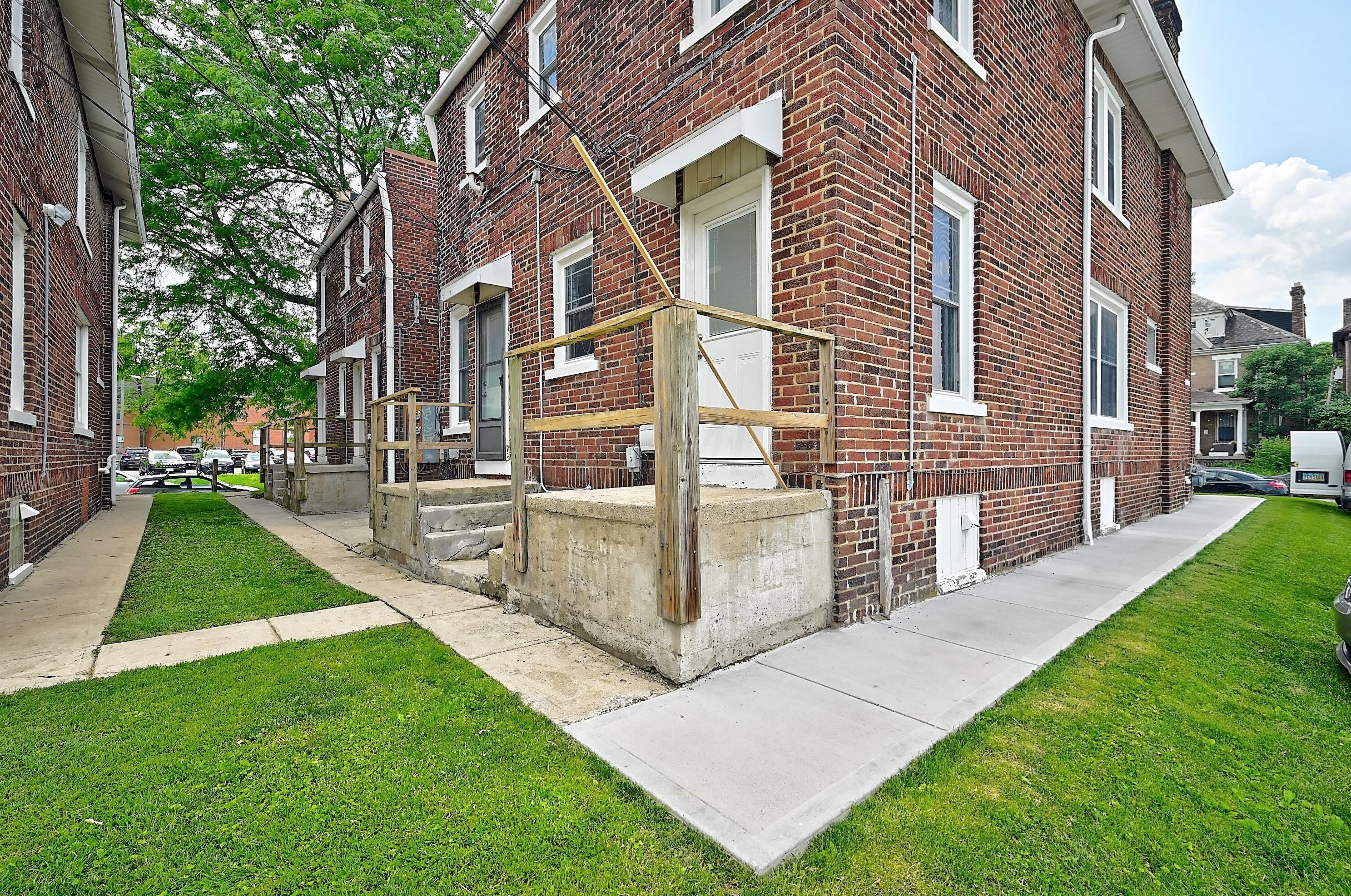 104 10th Ave, Columbus OH 43201-2007 exterior