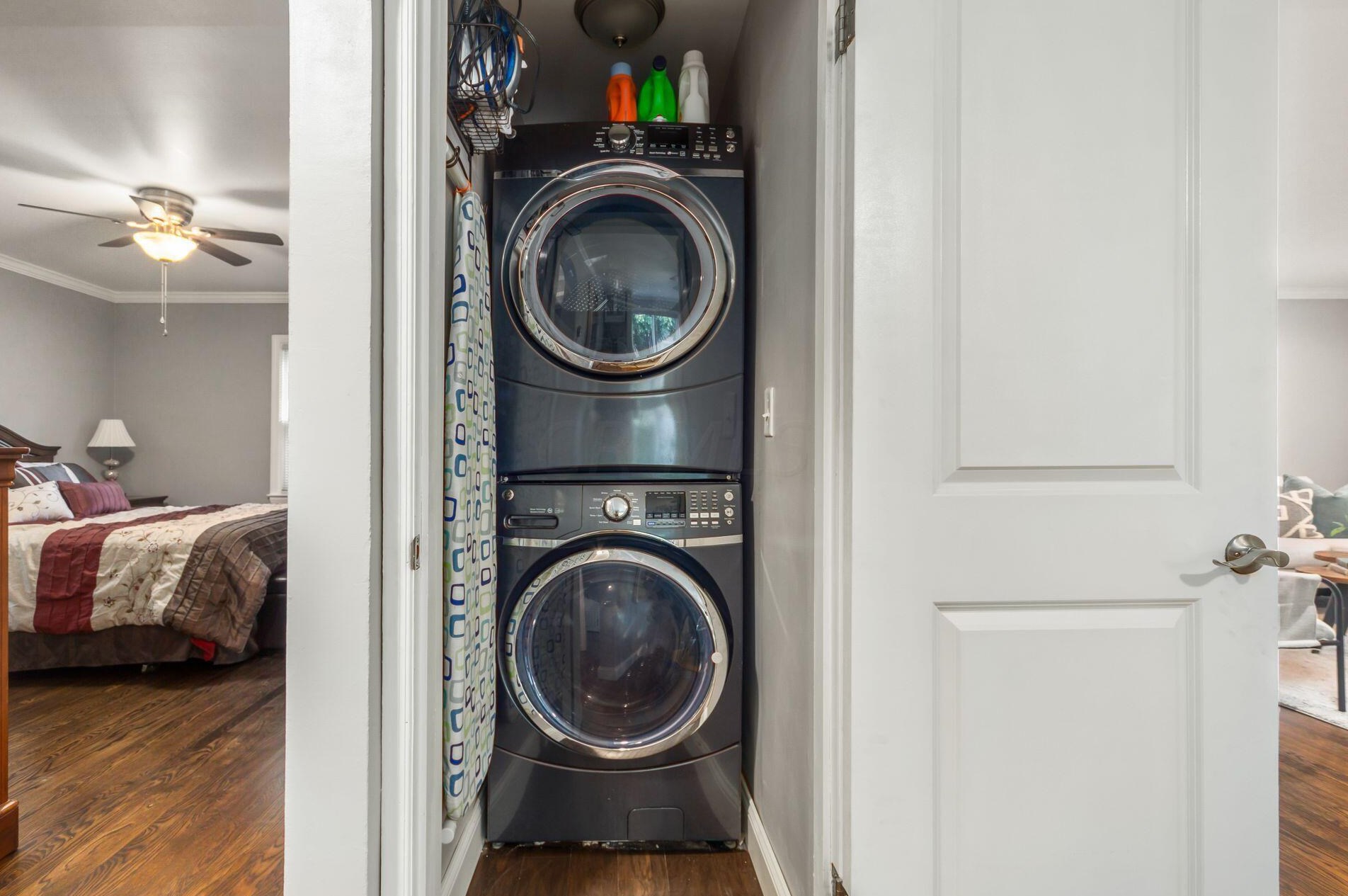 128 Blenheim Rd, Columbus OH 43214-3265 exterior