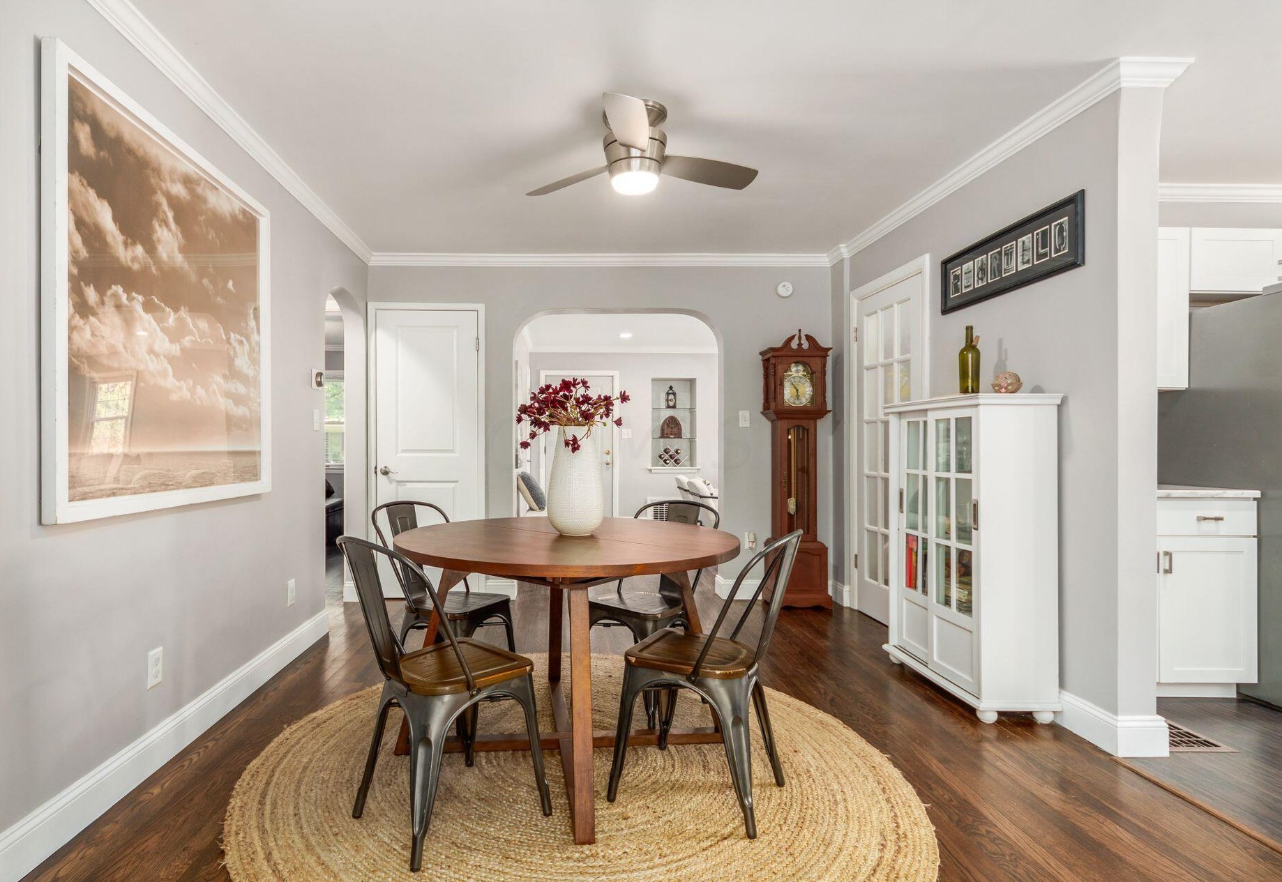 128 Blenheim Rd, Columbus OH 43214-3265 exterior