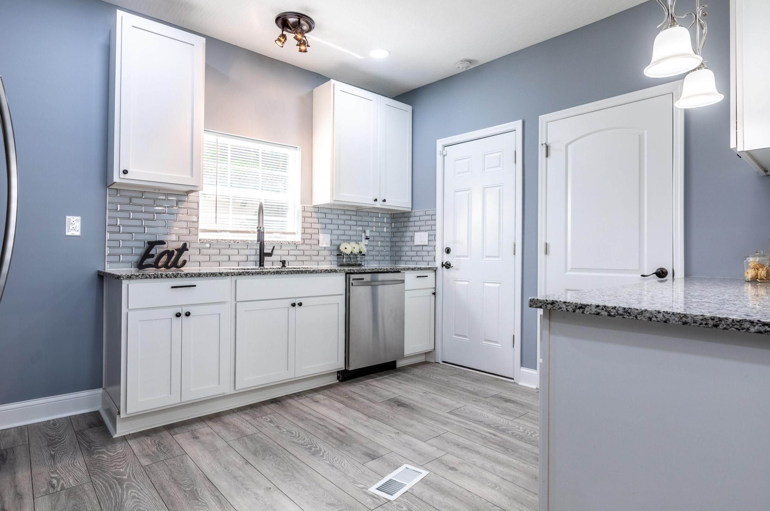 1468 Fulton St, Columbus OH  43205-2455 exterior