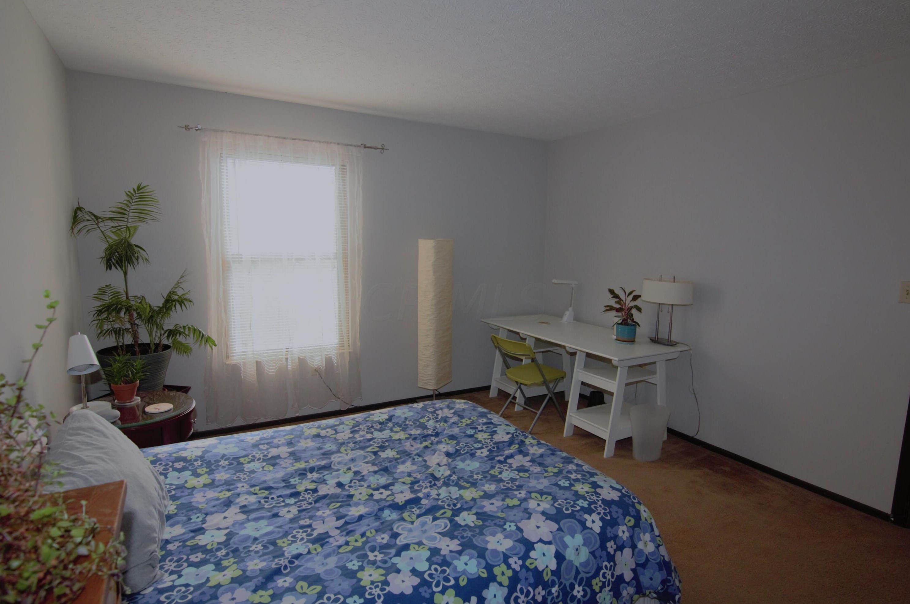 2287 Laurelwood Dr, Columbus OH 43229-9602 exterior