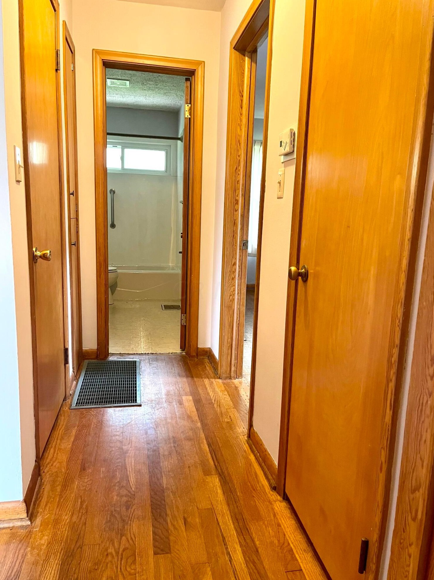 114 Chase Rd, Columbus OH 43214-1168 exterior