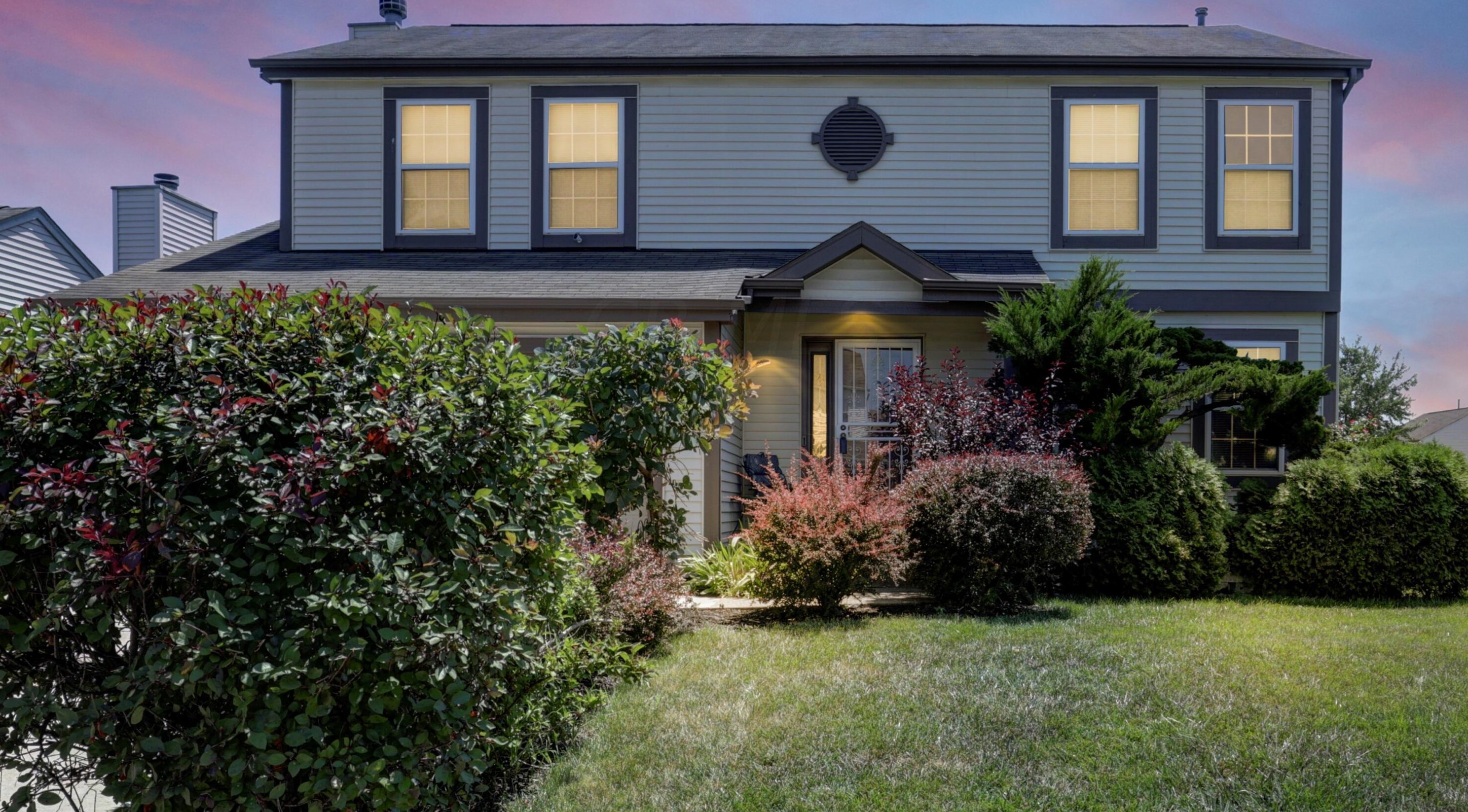 3327 Bidlington Dr, Columbus OH  43224-5717 exterior