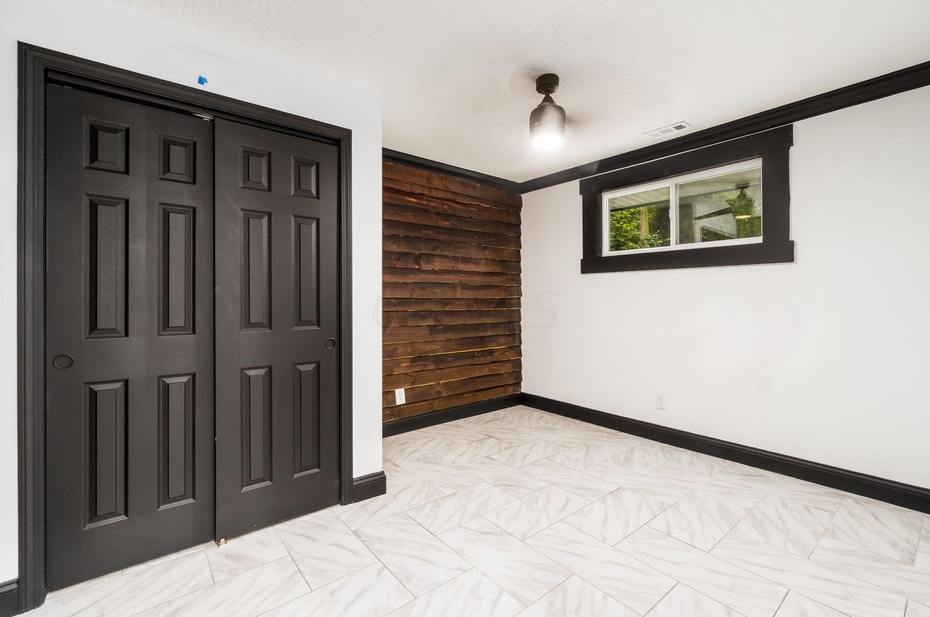 1107 Olney Dr, Columbus OH 43227-1521 exterior