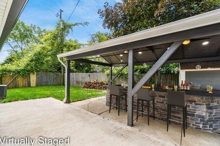 1107 Olney Dr, Columbus OH 43227-1521 exterior