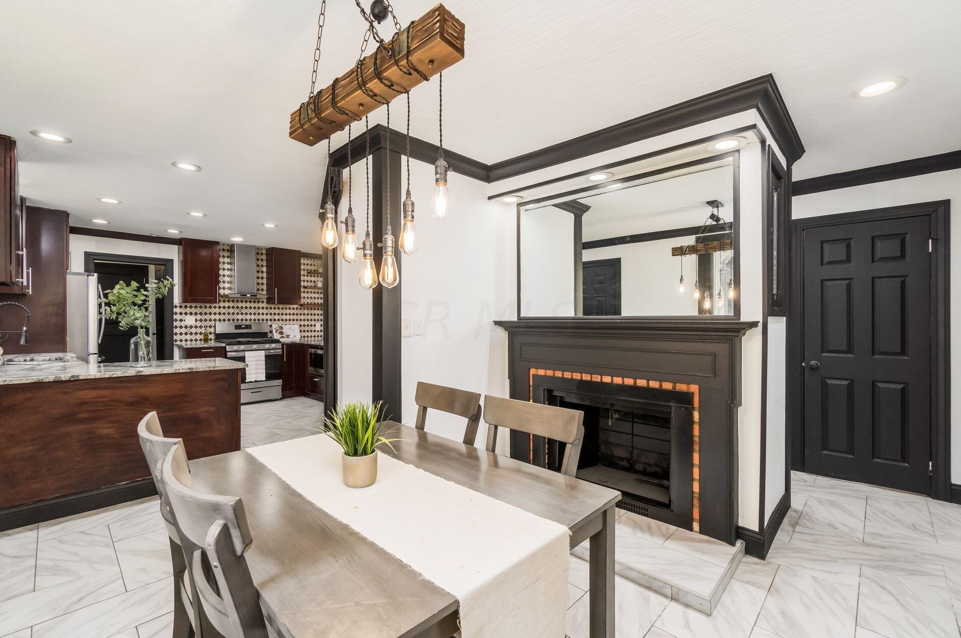 1107 Olney Dr, Columbus OH 43227-1521 exterior