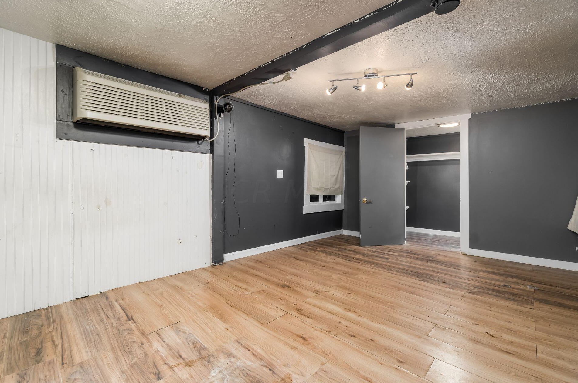 1107 Olney Dr, Columbus OH 43227-1521 exterior