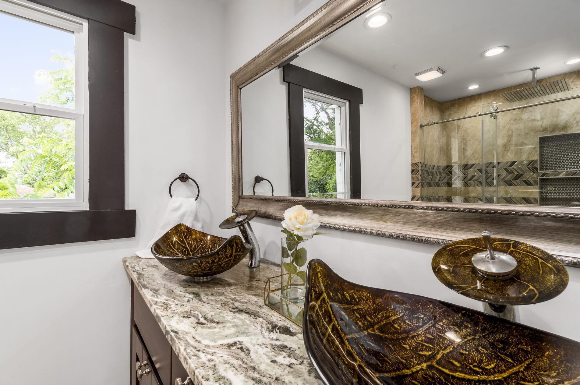 1107 Olney Dr, Columbus OH 43227-1521 exterior