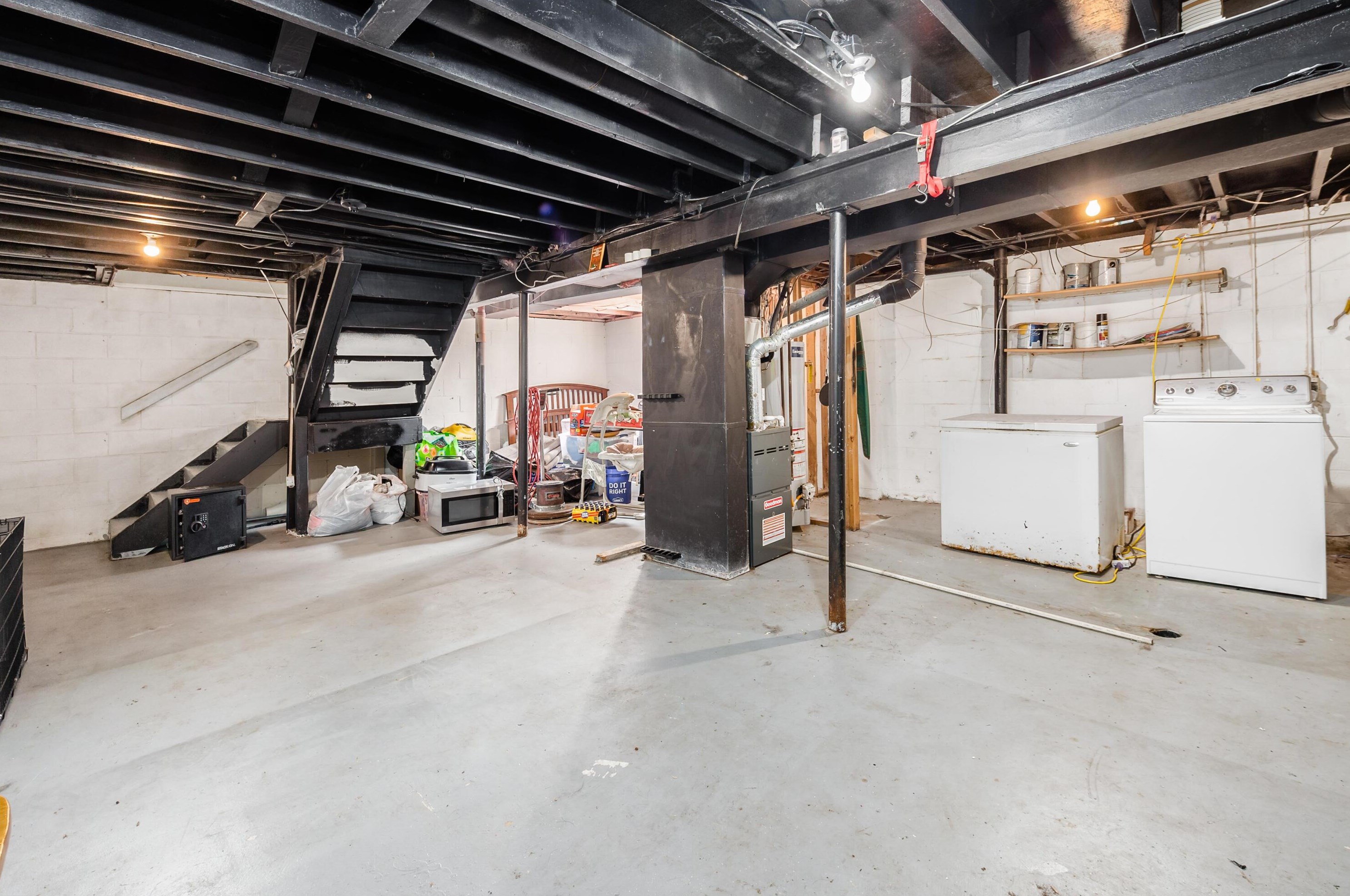 3472 Green Meadows St, Columbus OH  43207-3541 exterior