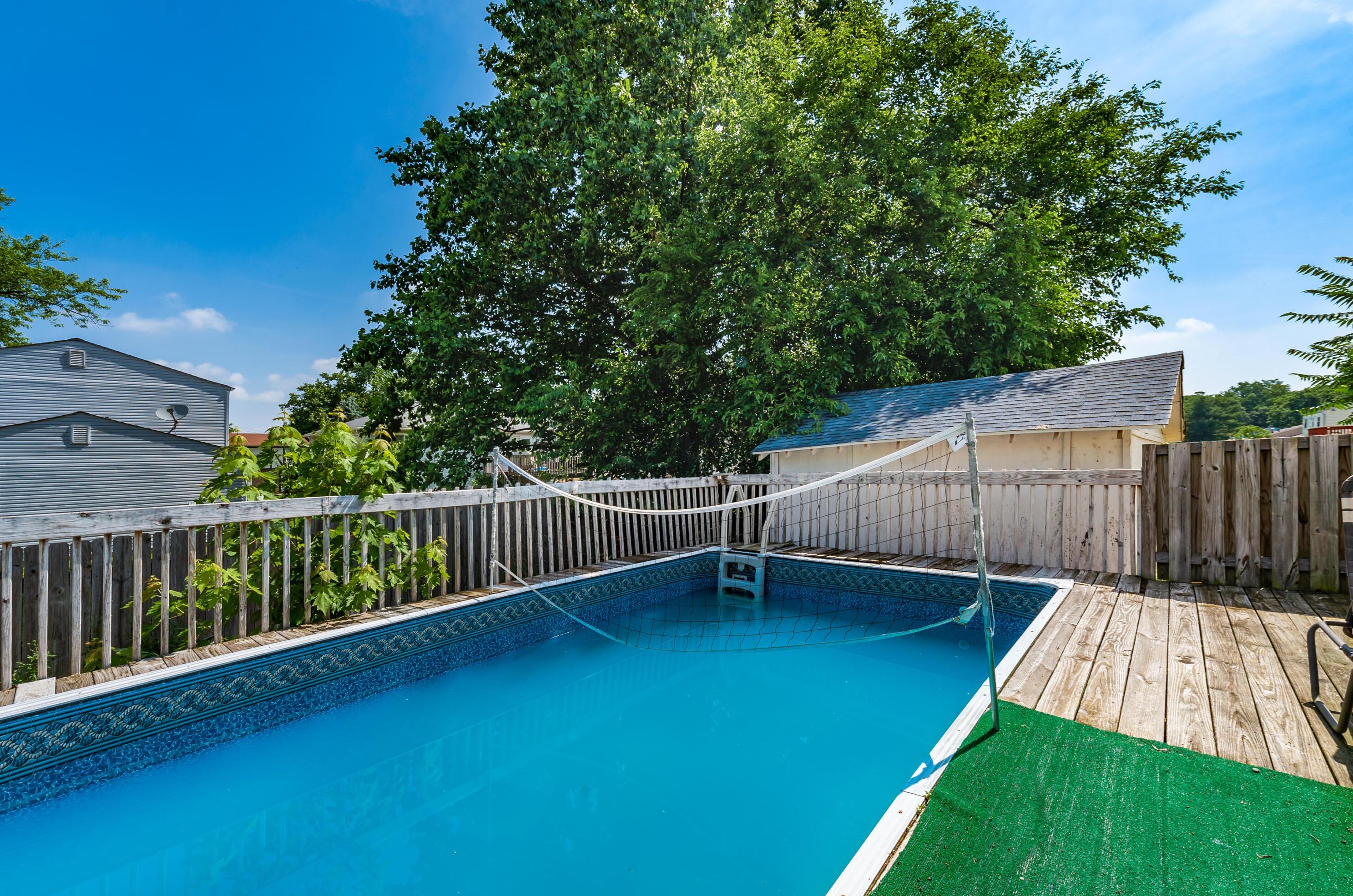 3472 Green Meadows St, Columbus OH  43207-3541 exterior