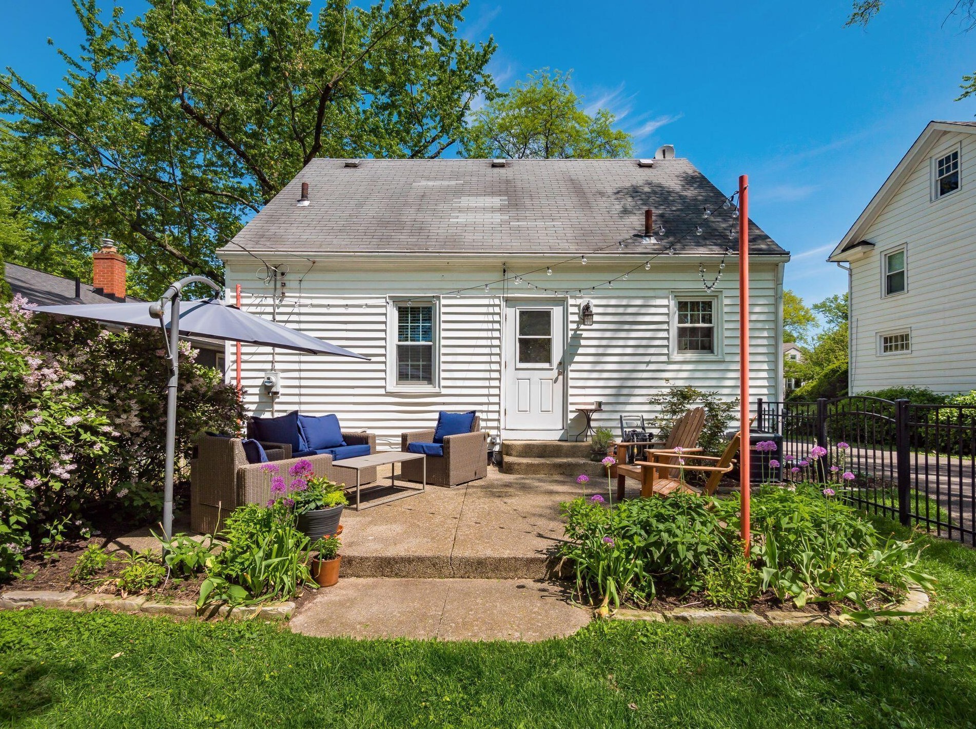 383 Wetmore Rd, Columbus OH 43214-2115 exterior